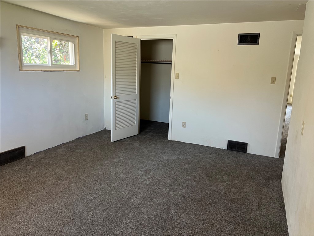1512 Ridge Ave
