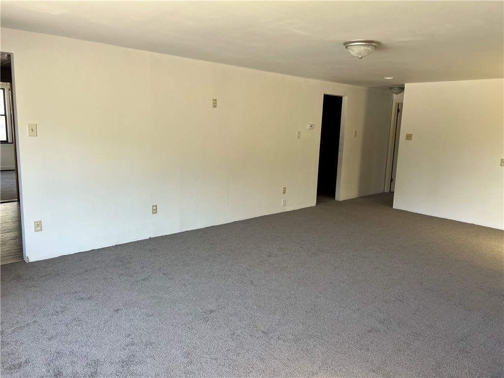 1512 Ridge Ave
