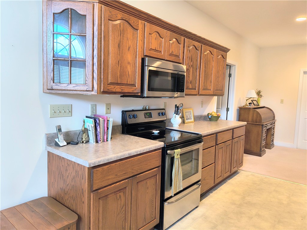 3701 TUDOR DR