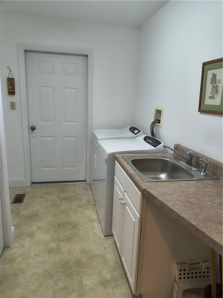 3701 TUDOR DR