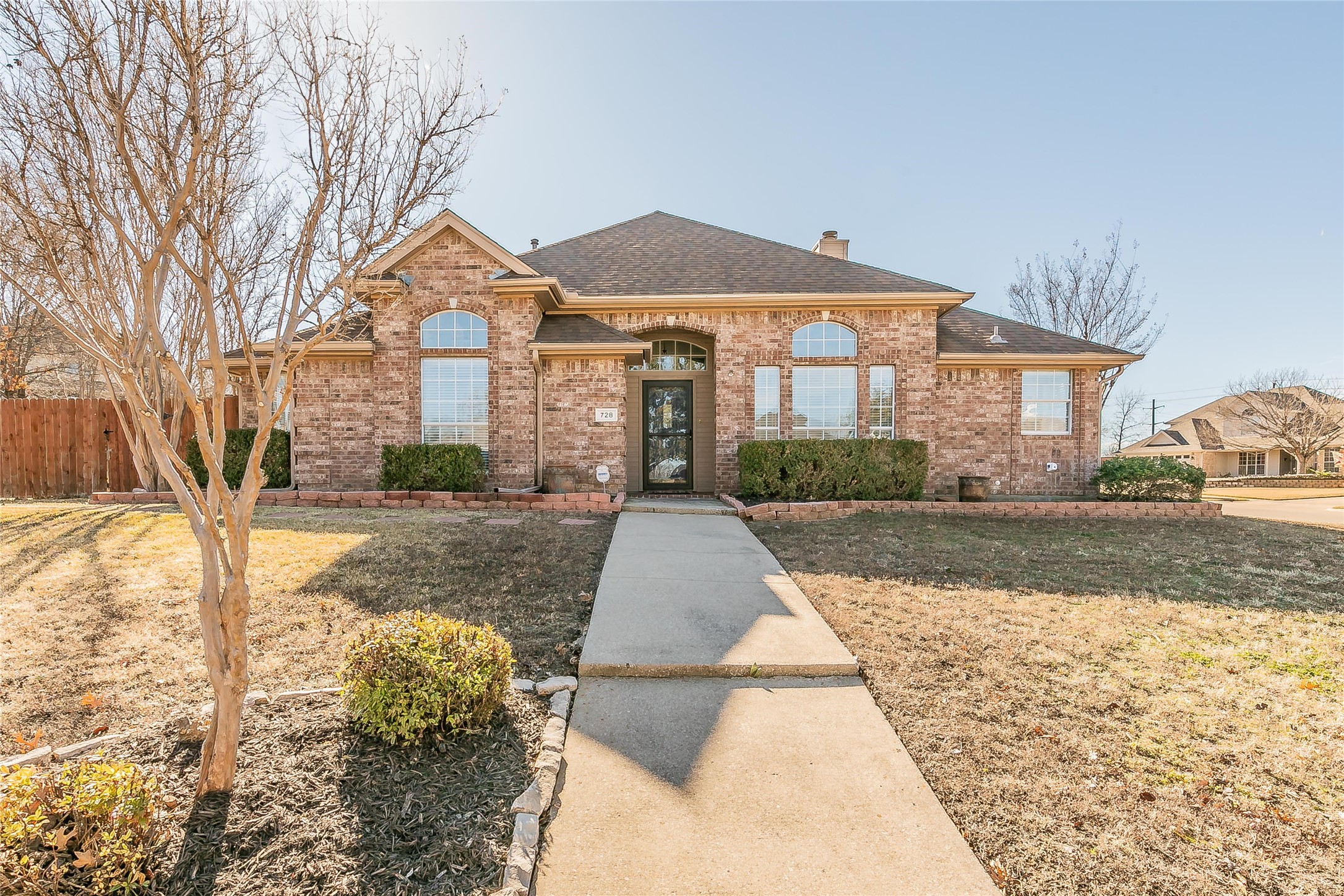 728 W Park Drive