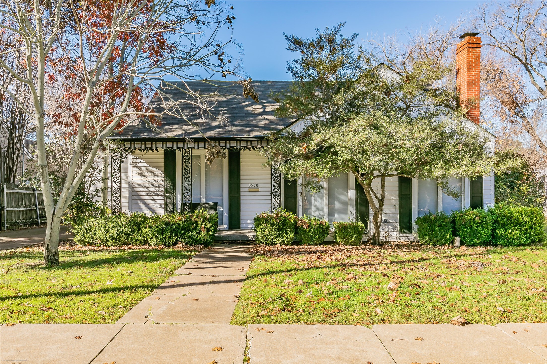 3558 Stadium Drive