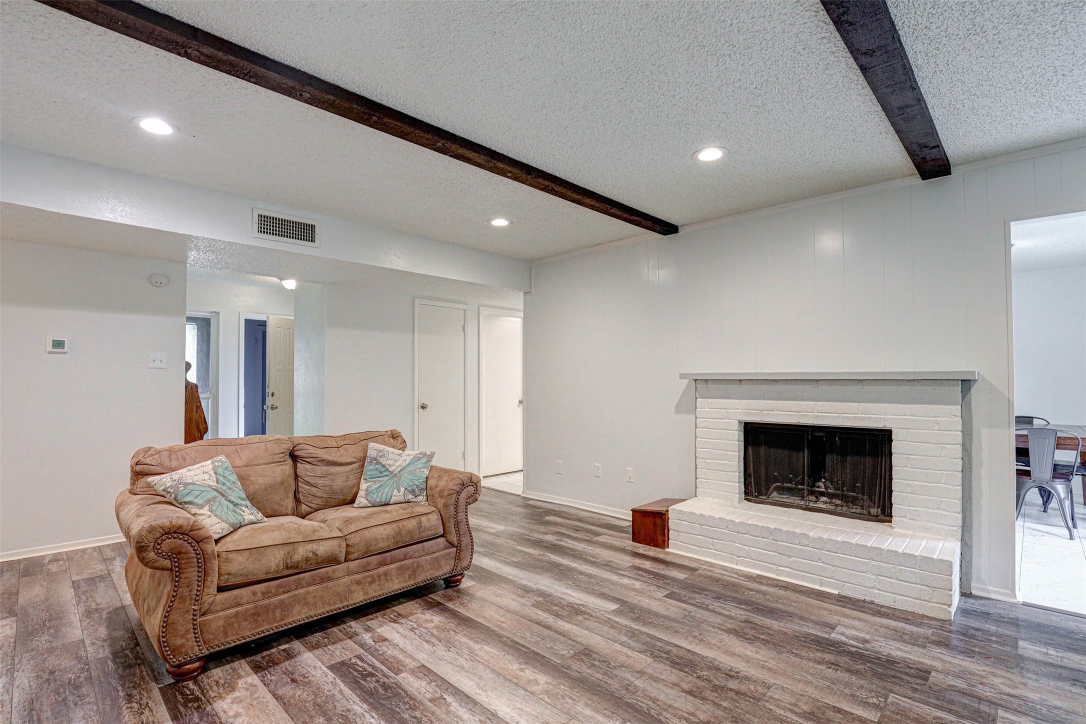 3509 Willow Ridge Drive