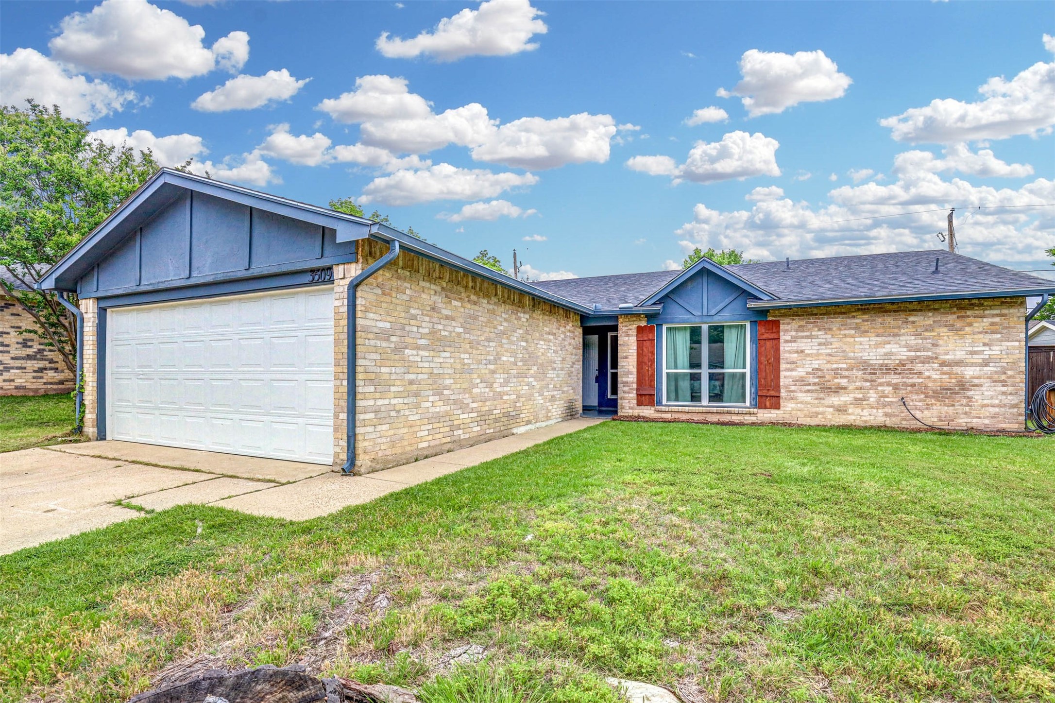 3509 Willow Ridge Drive