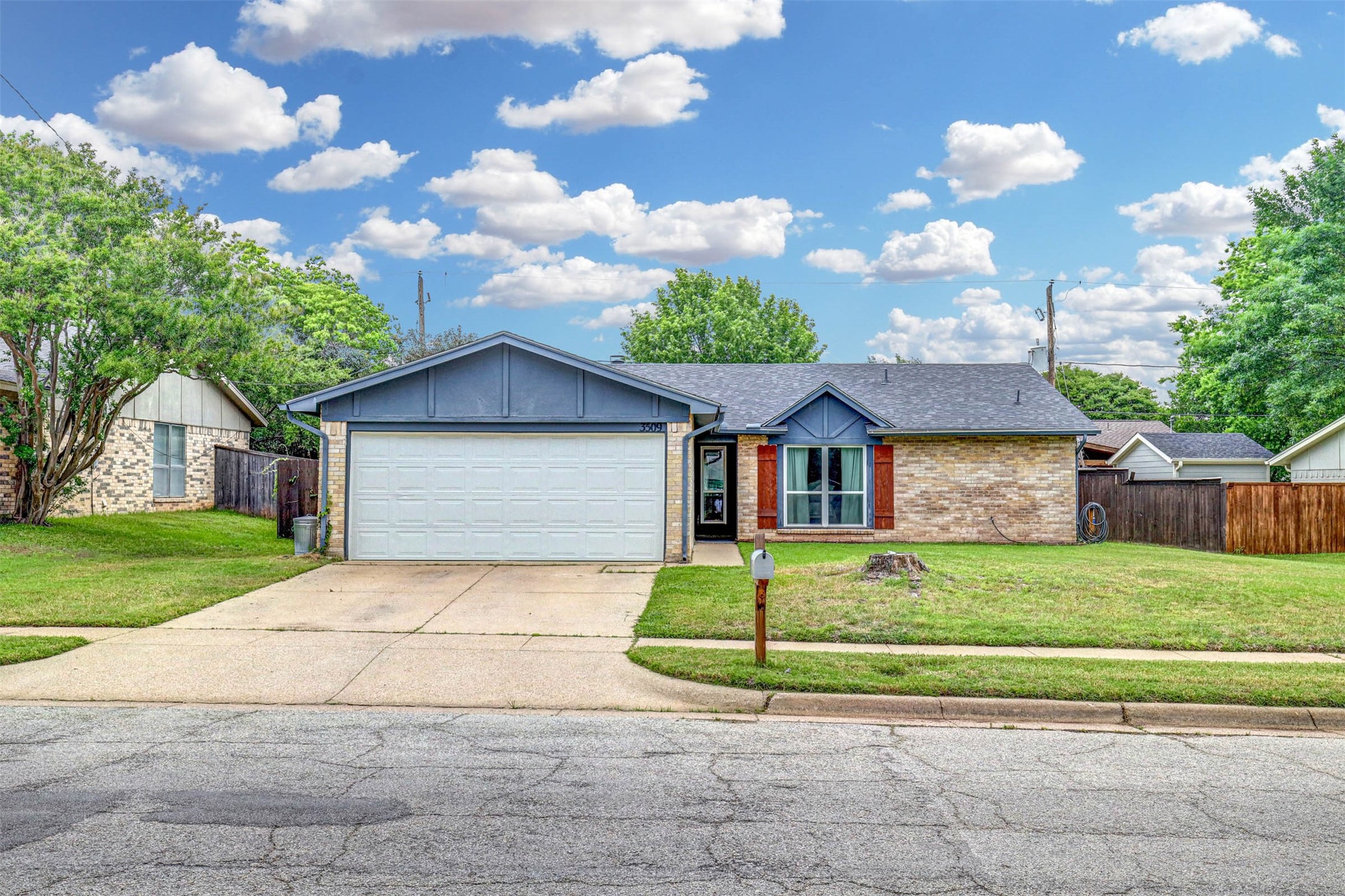 3509 Willow Ridge Drive