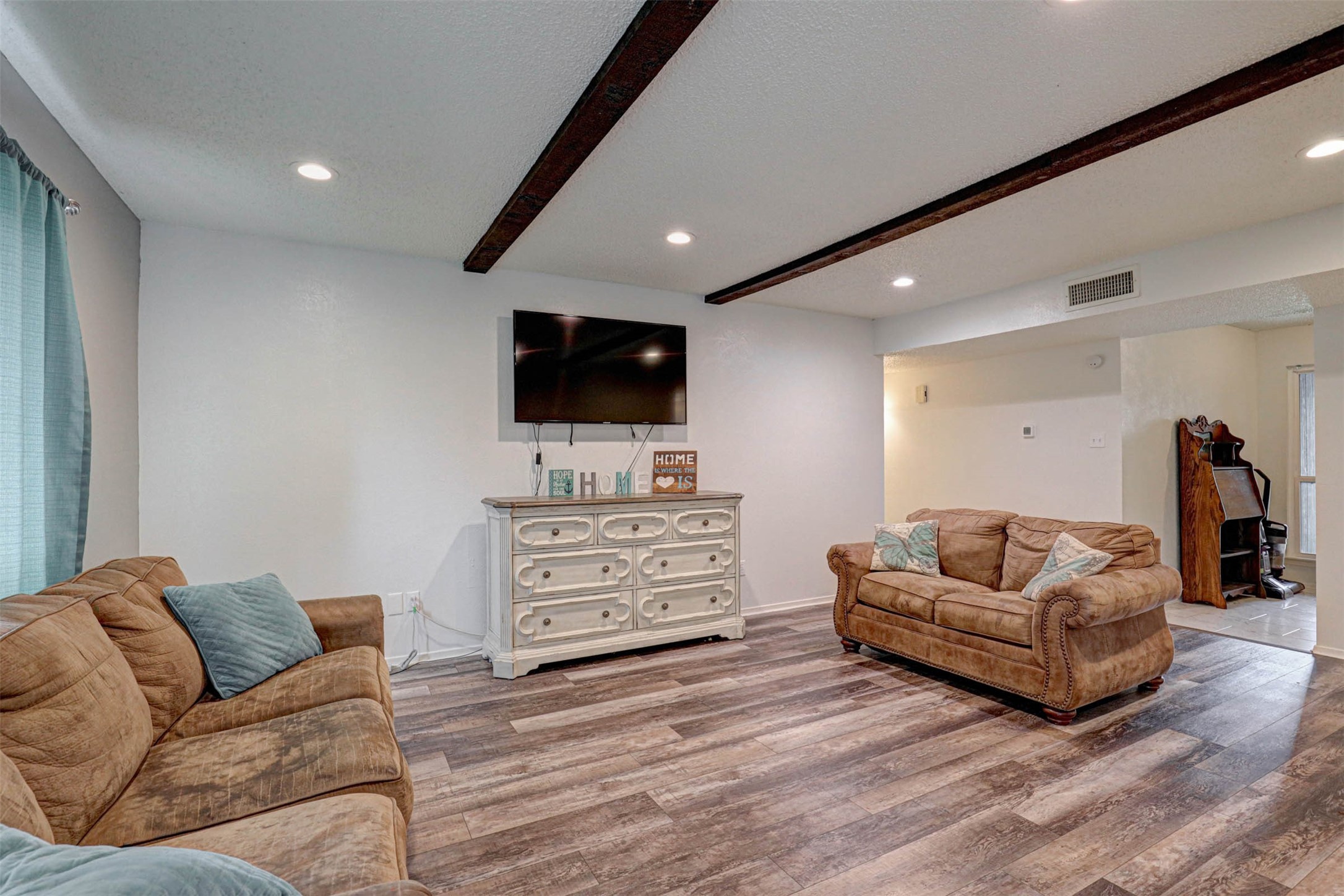 3509 Willow Ridge Drive