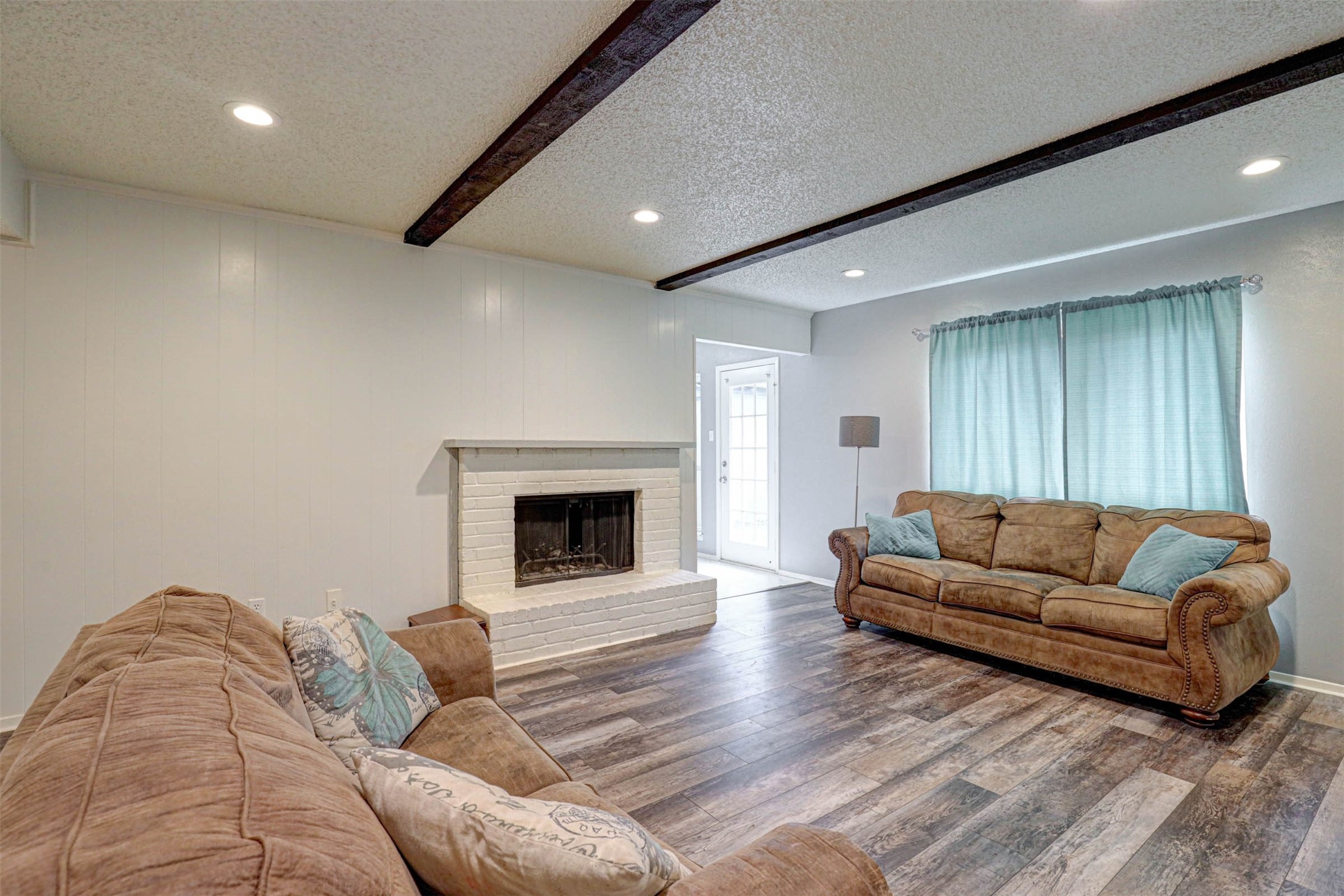3509 Willow Ridge Drive