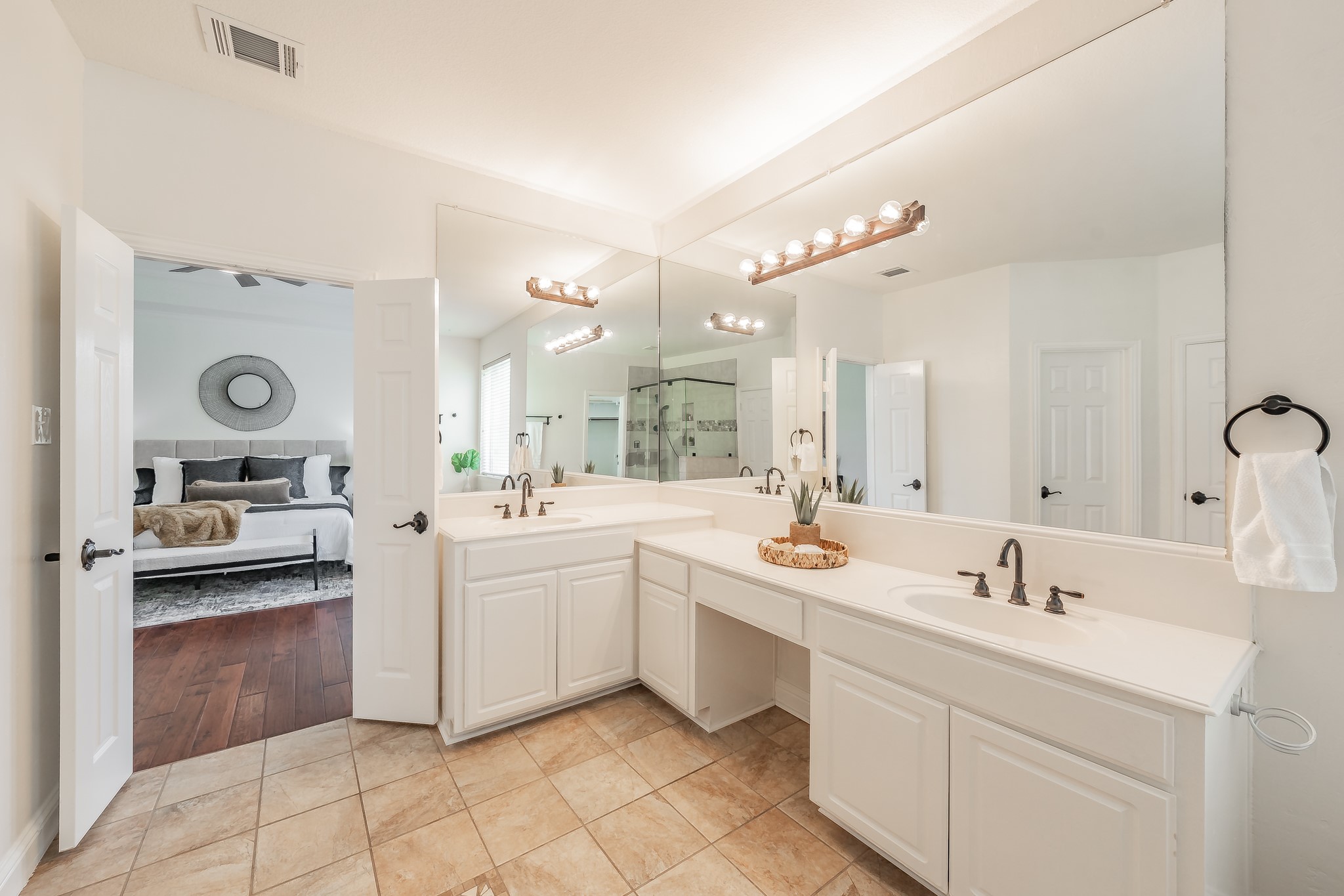 4501 Stargazer Drive