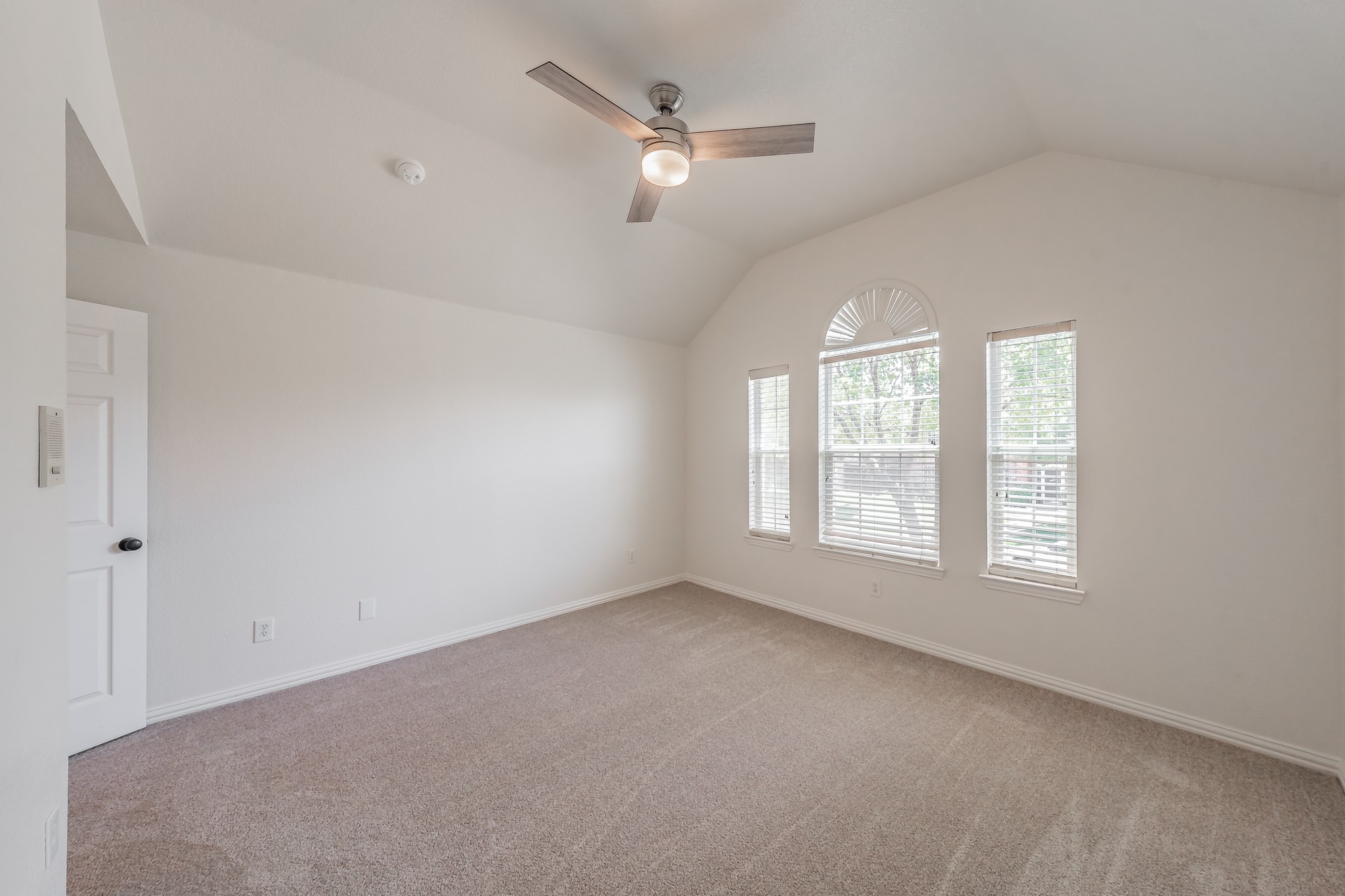 4501 Stargazer Drive