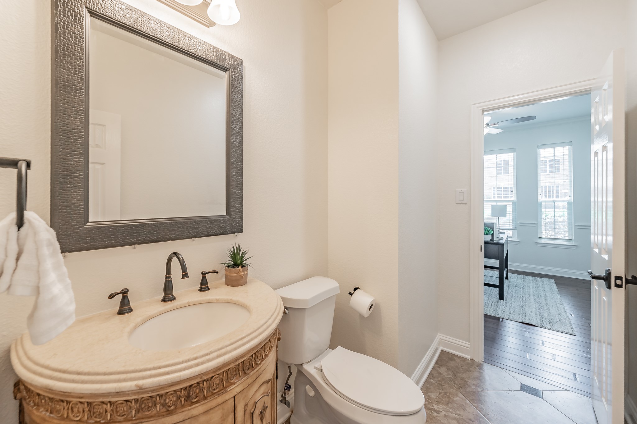 4501 Stargazer Drive