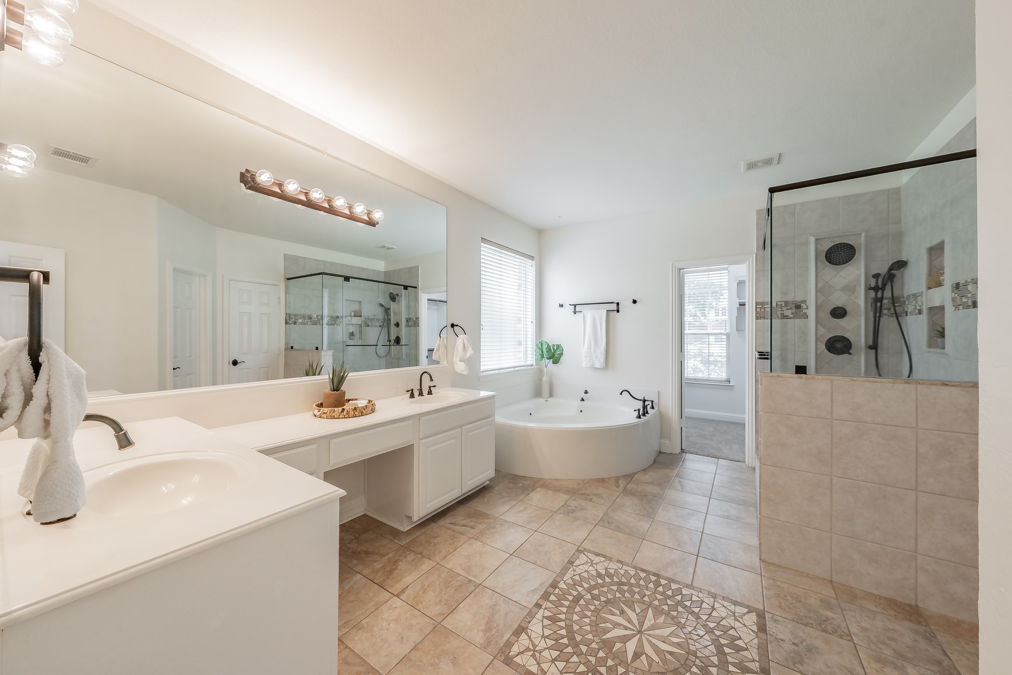 4501 Stargazer Drive
