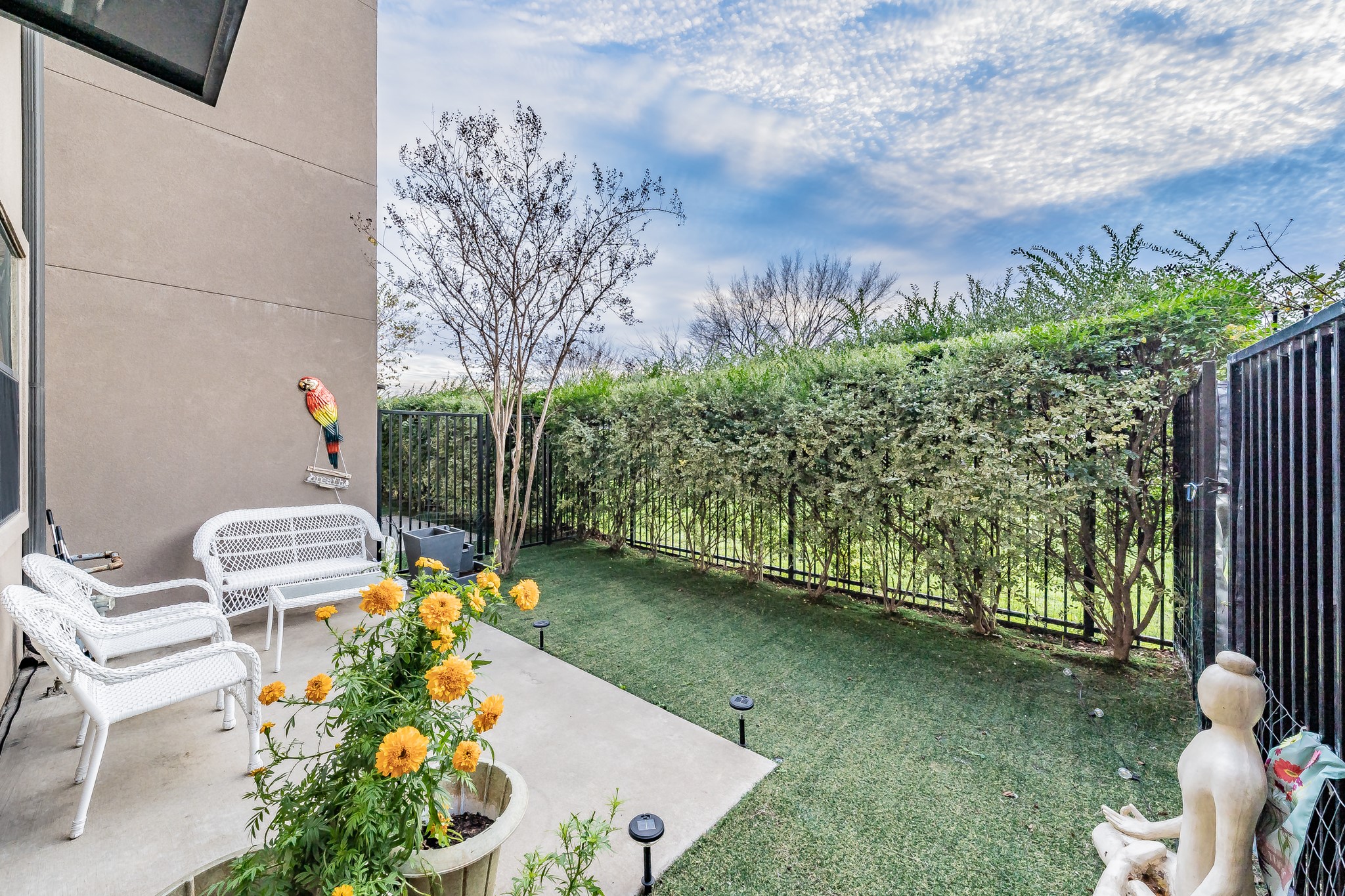 1717 Annex Avenue 302