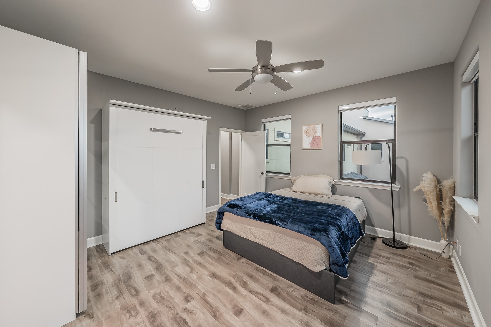 1717 Annex Avenue 302