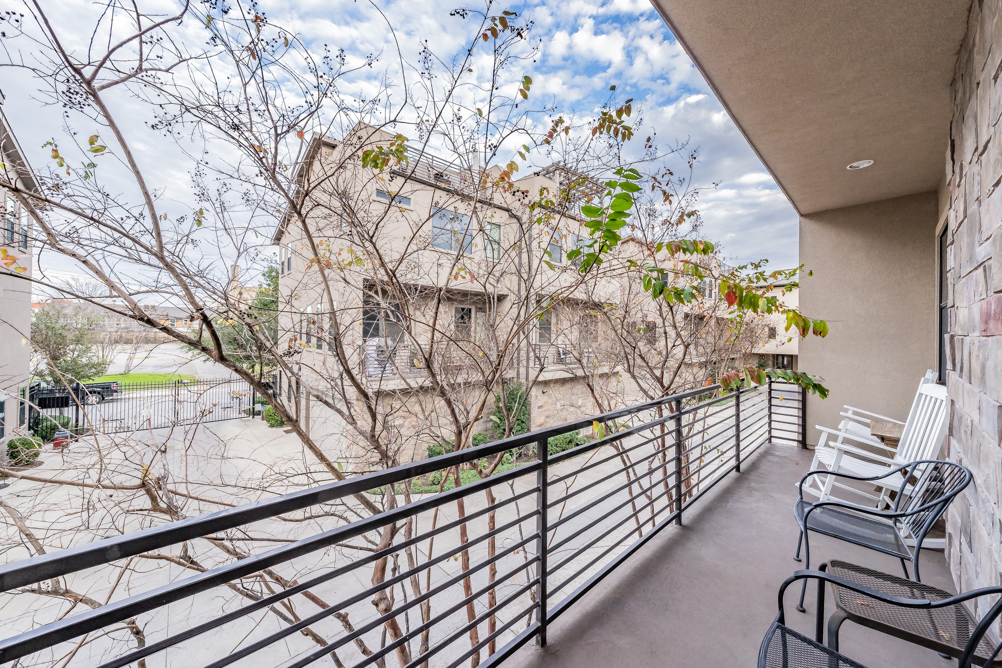 1717 Annex Avenue 302
