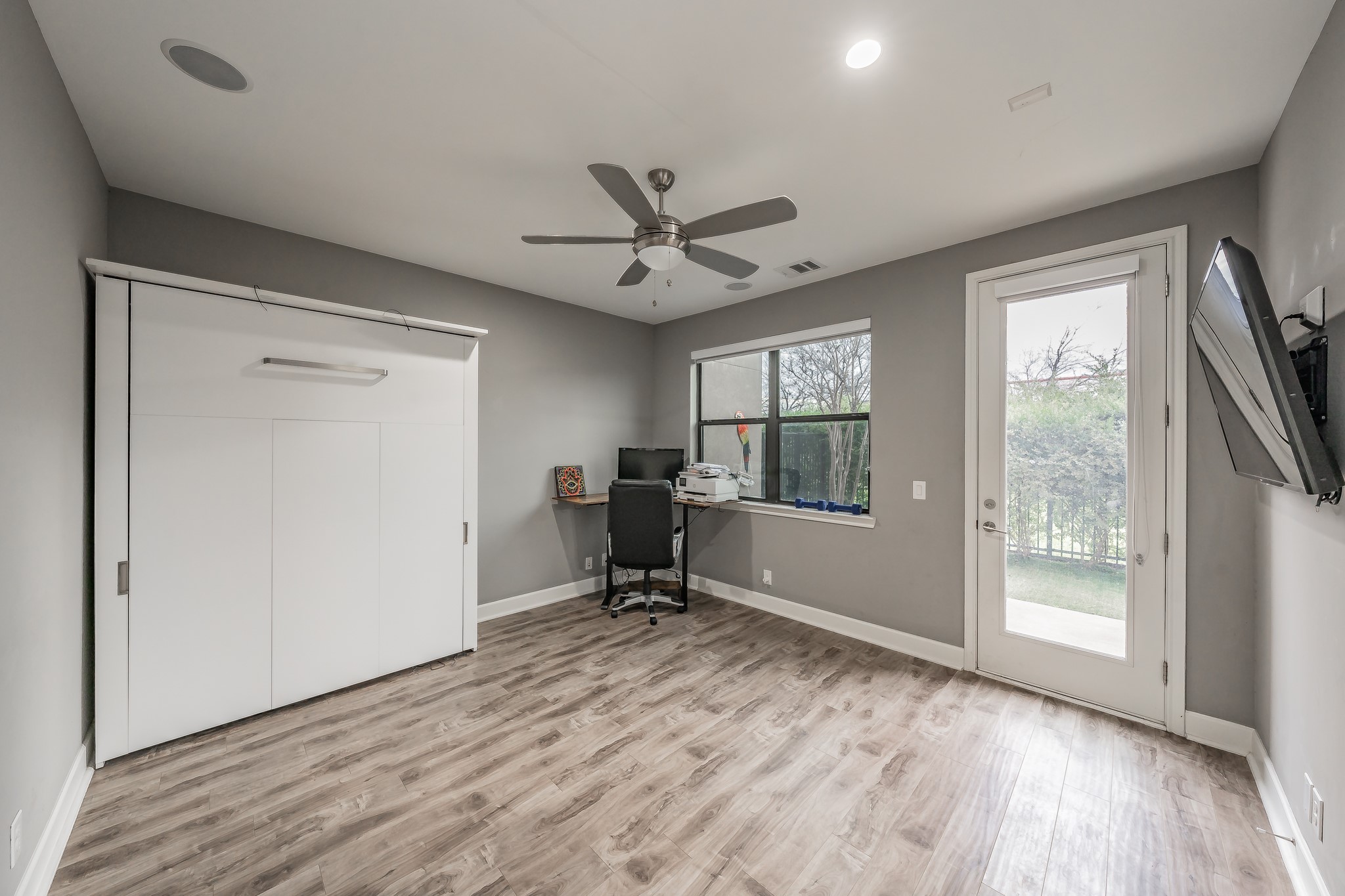 1717 Annex Avenue 302
