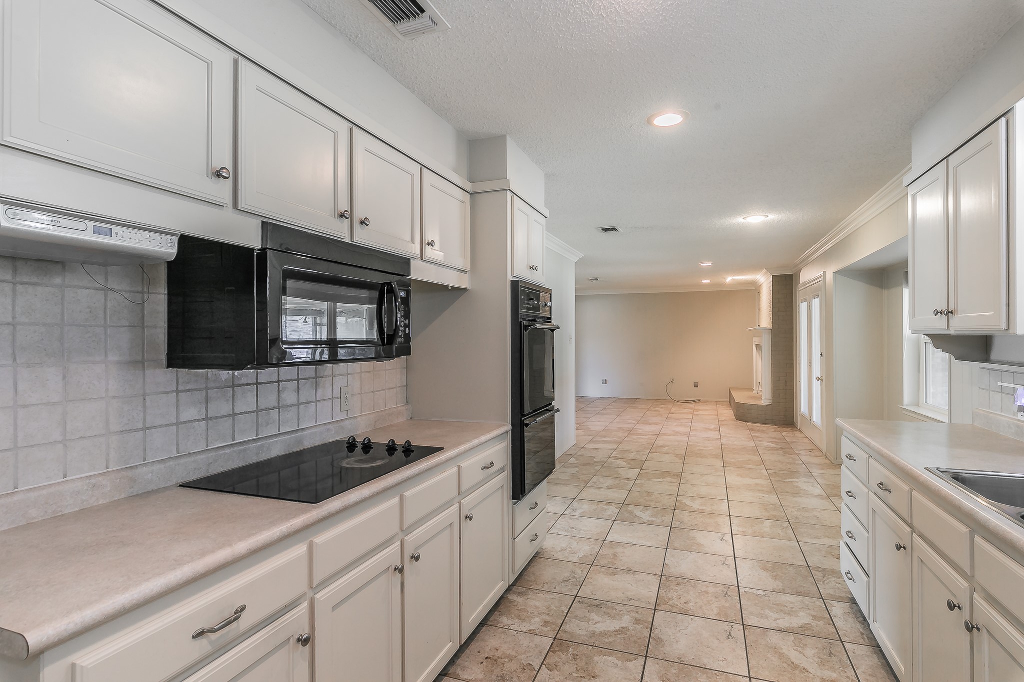 3401 Peachtree Lane