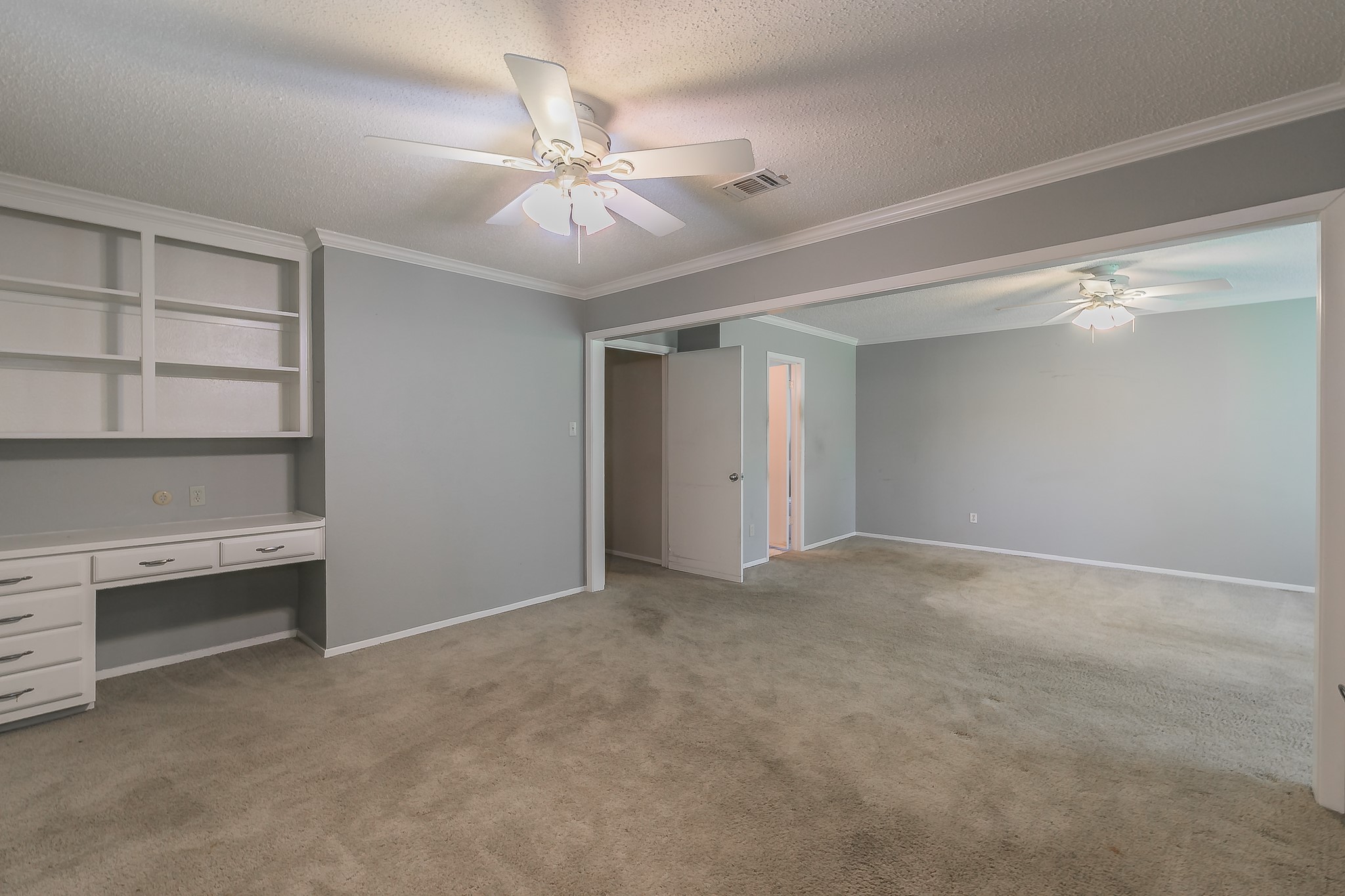 3401 Peachtree Lane