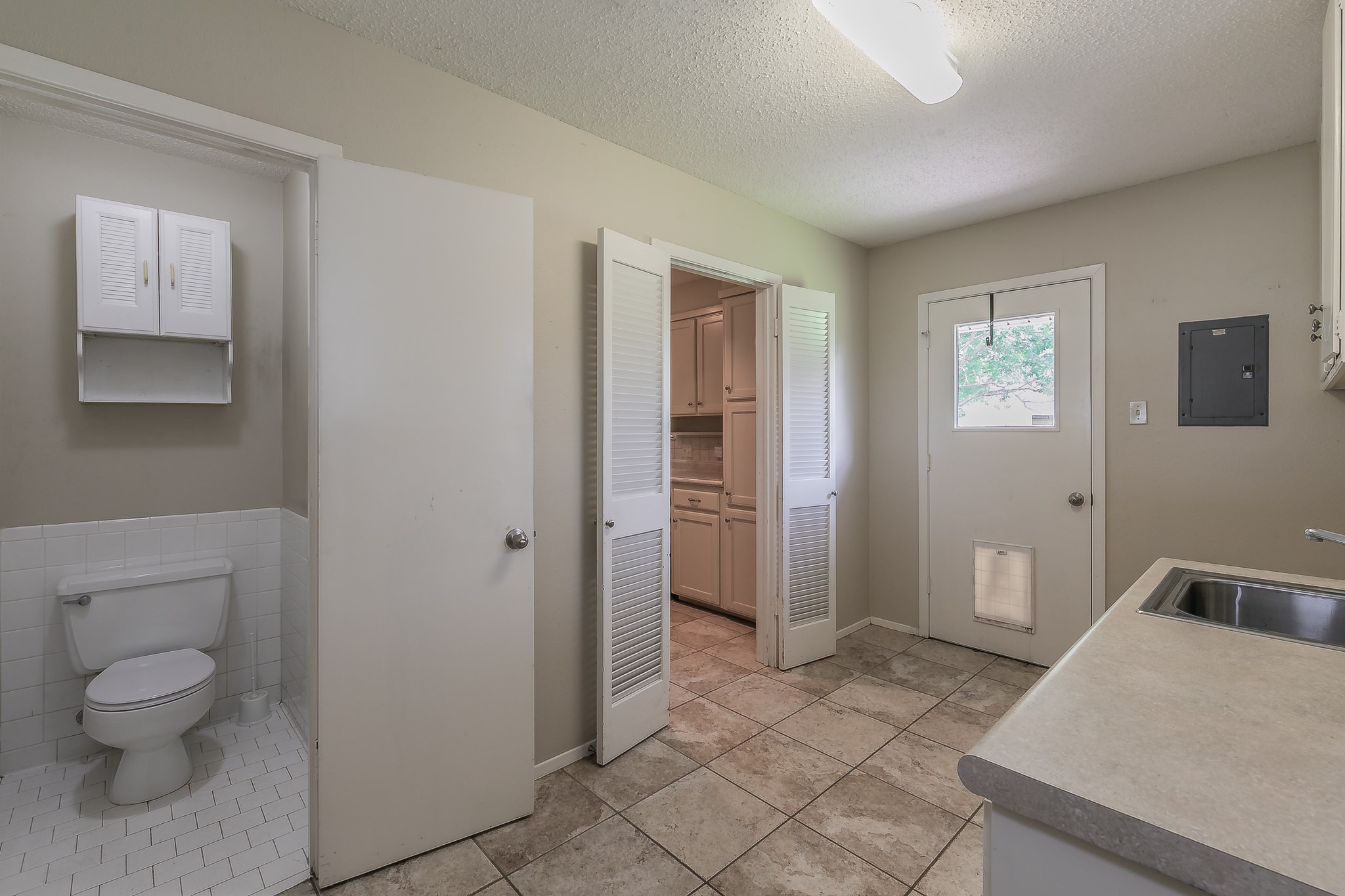 3401 Peachtree Lane