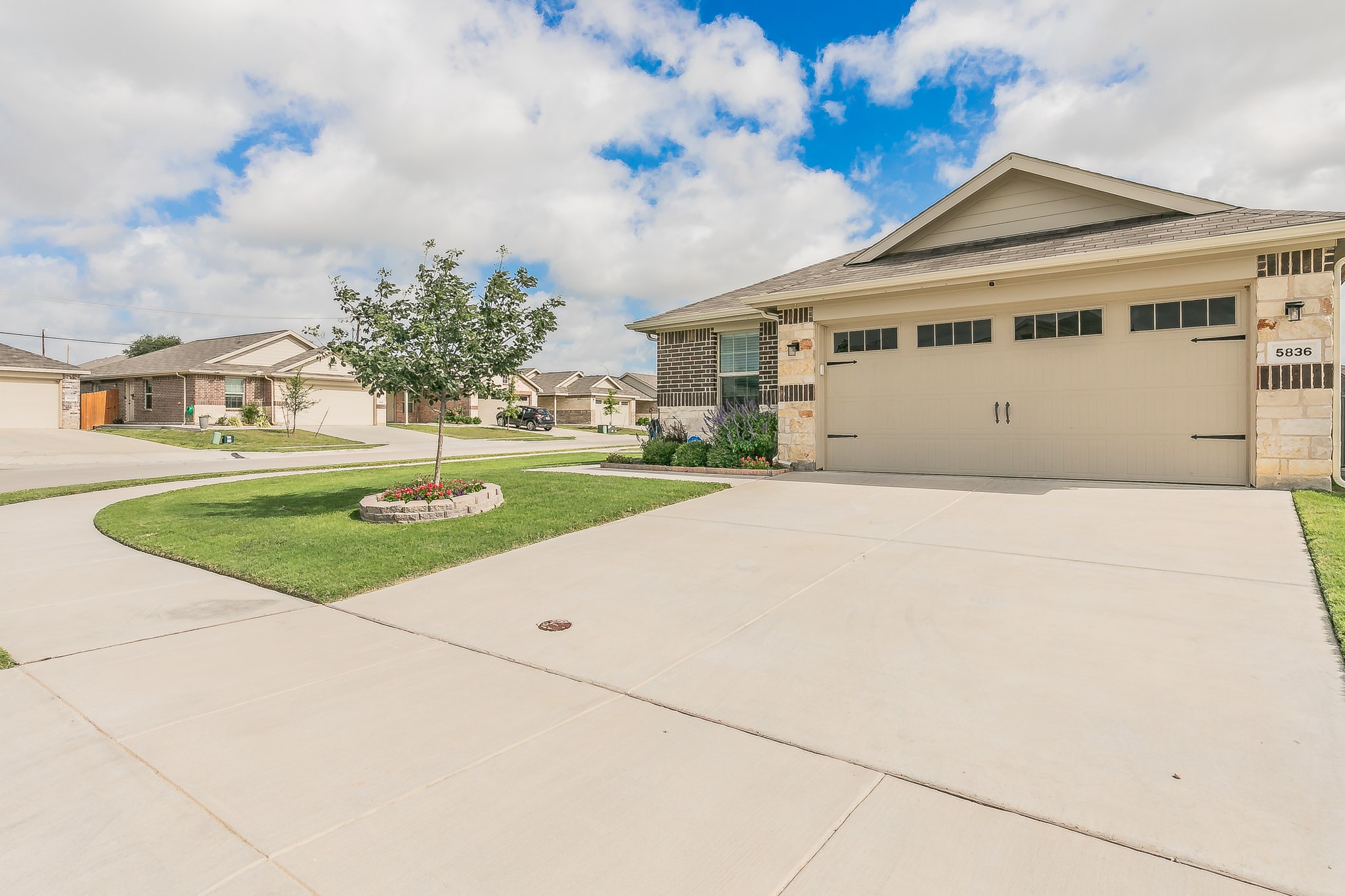 5836 Honey Creek Street