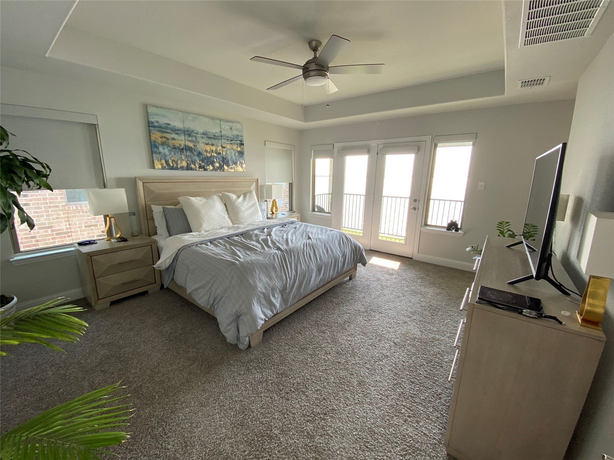 18132 Lakefront Court