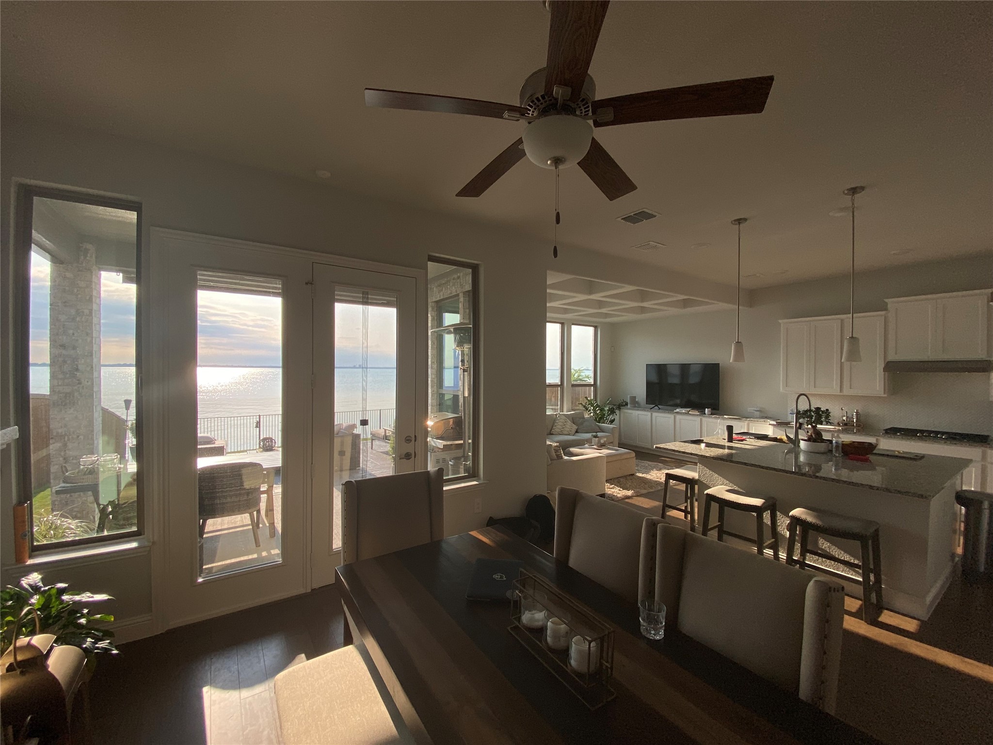 18132 Lakefront Court