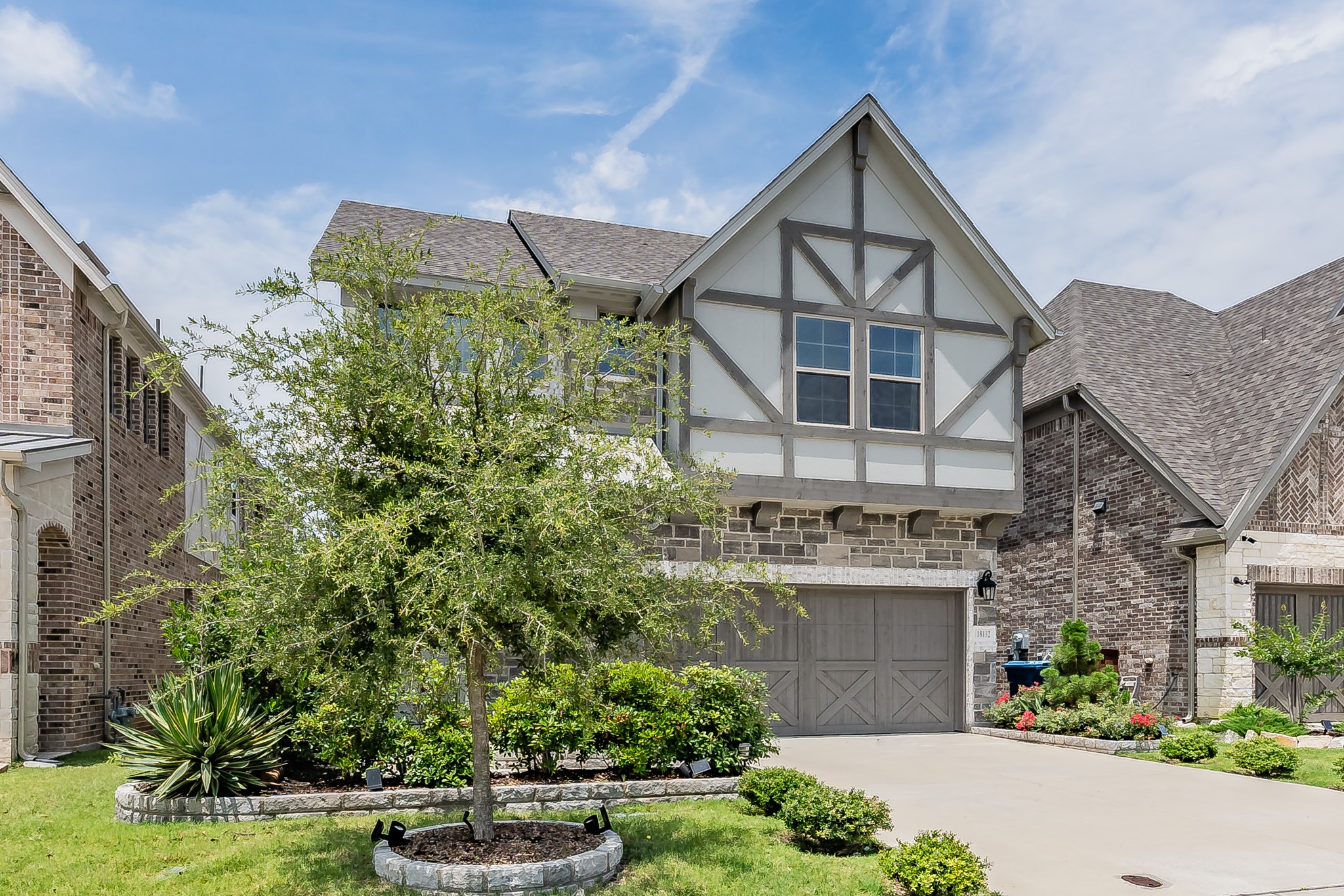 18132 Lakefront Court
