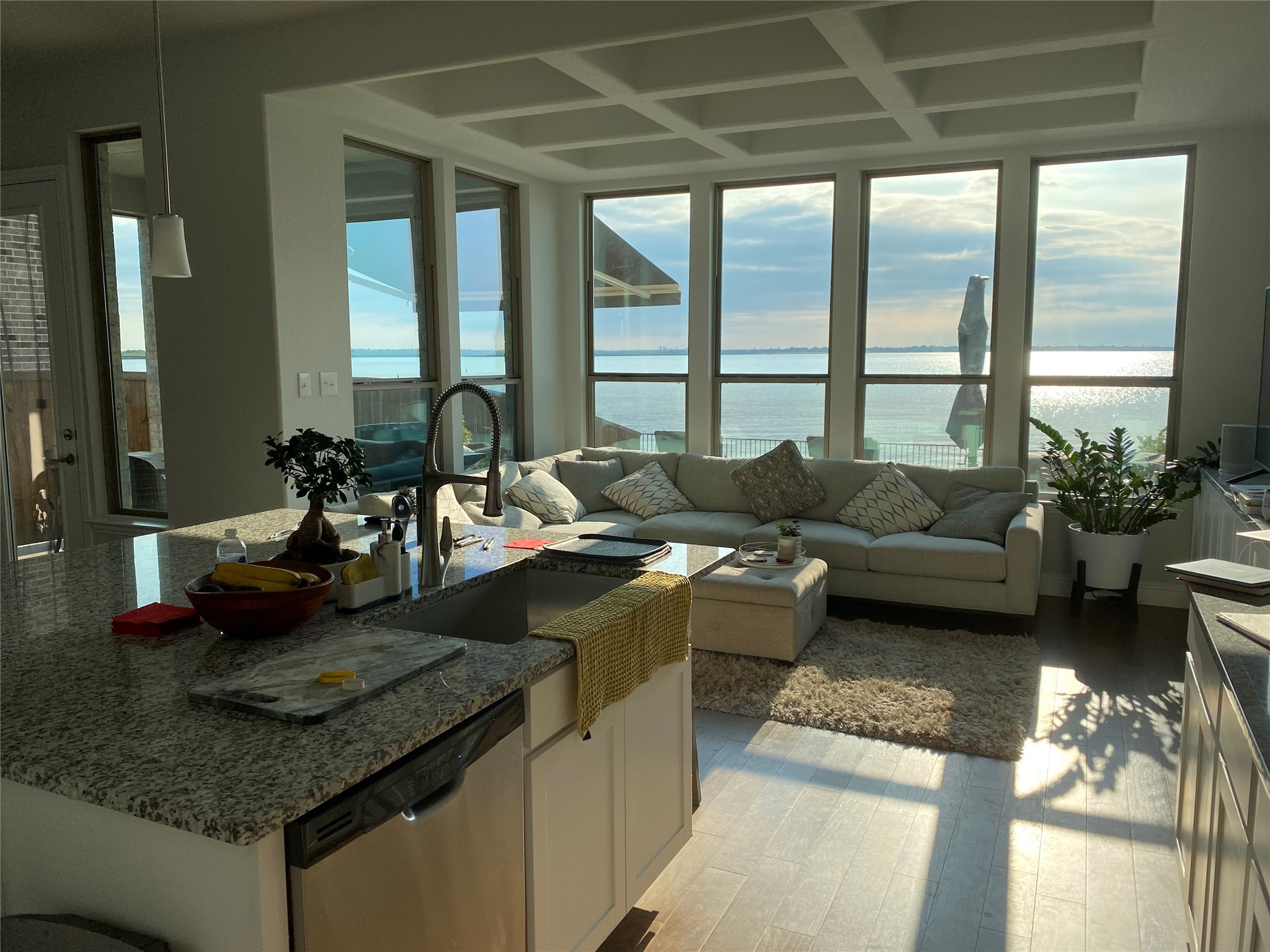 18132 Lakefront Court
