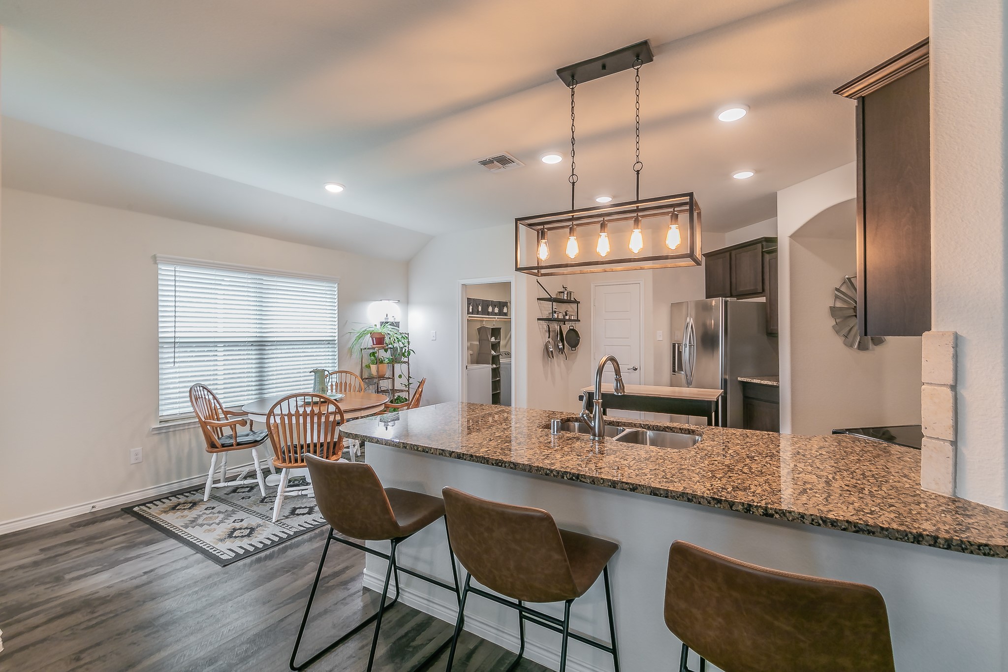 3213 Honeycomb Way