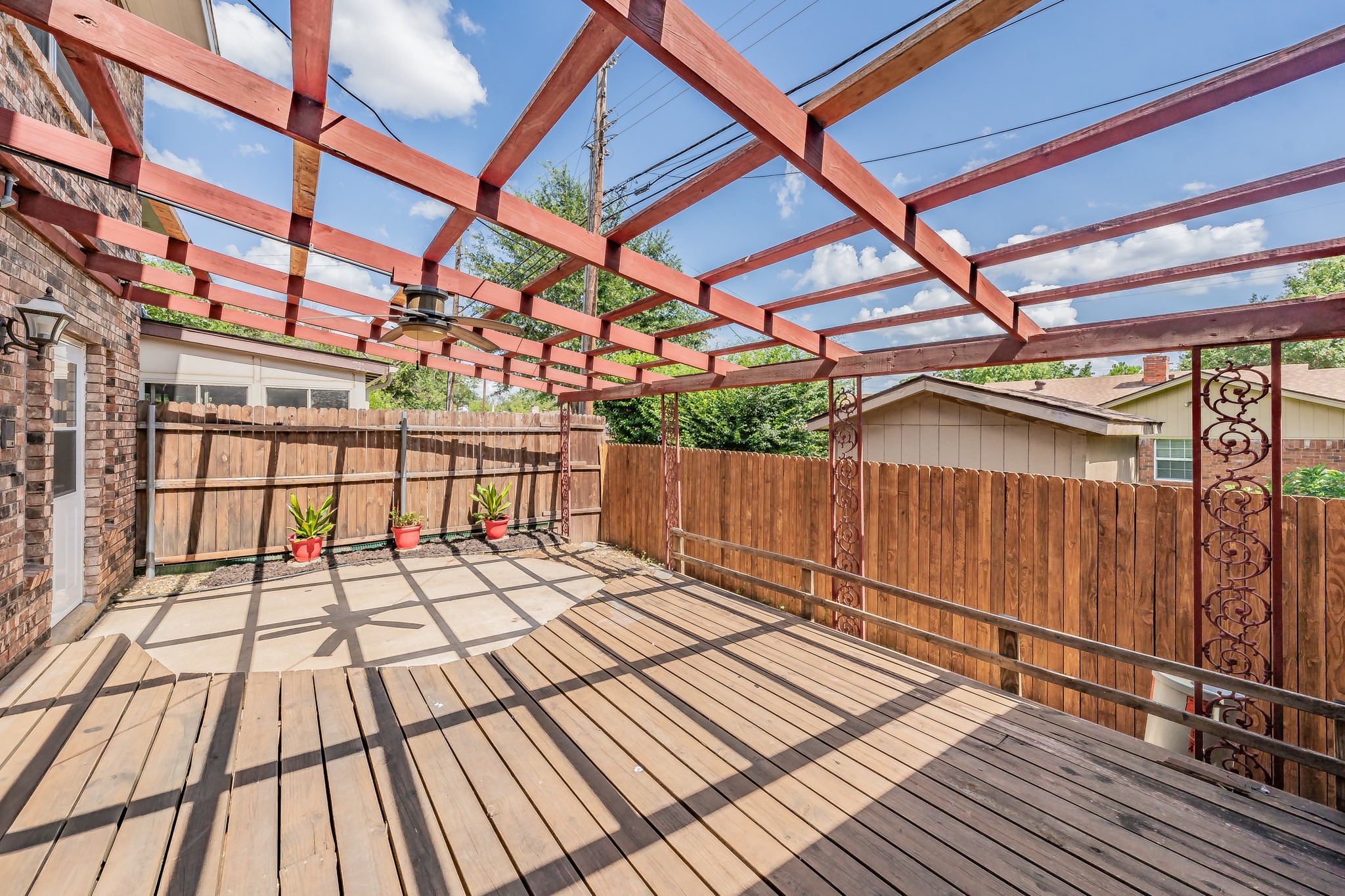 936 Shady Creek Lane