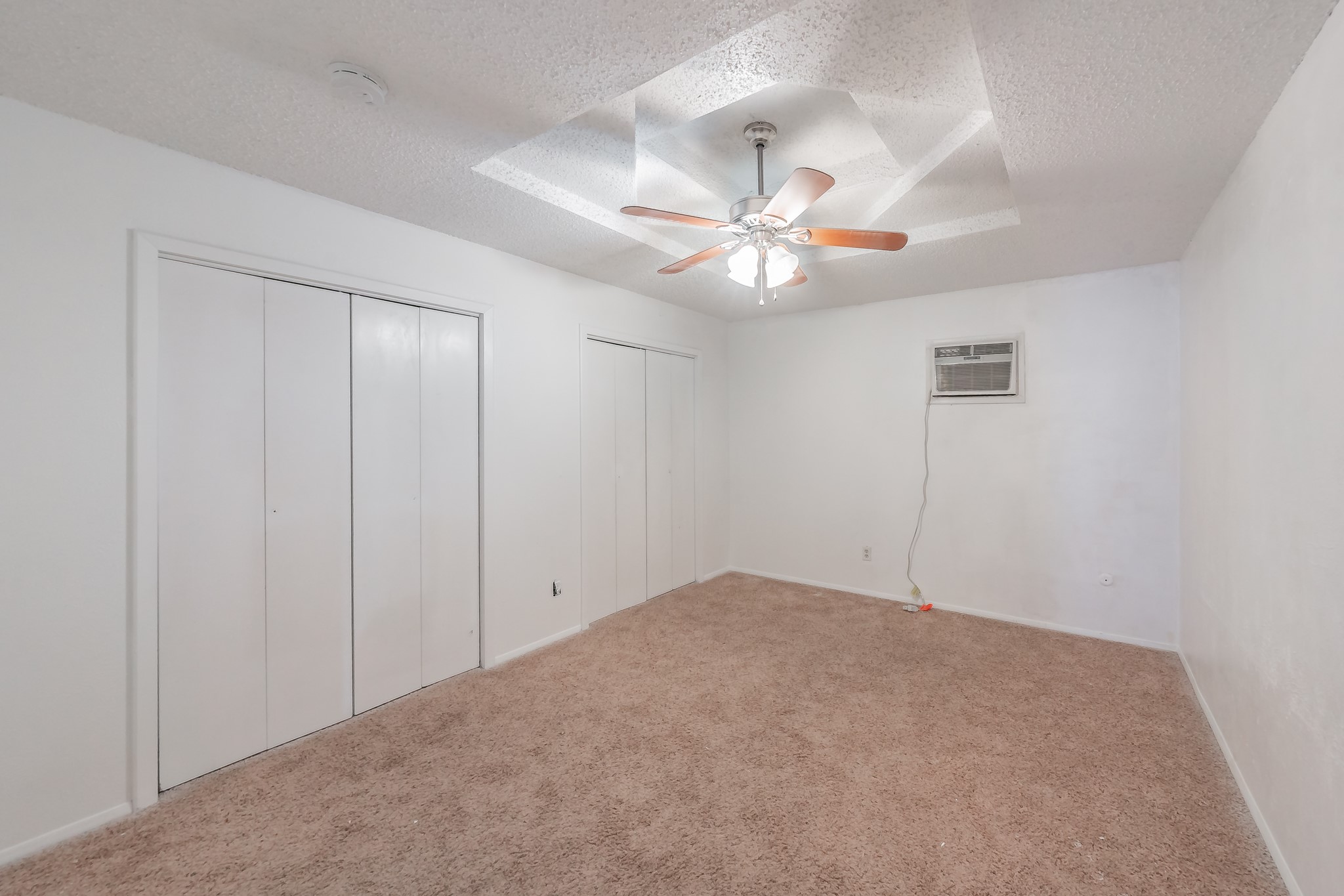 936 Shady Creek Lane