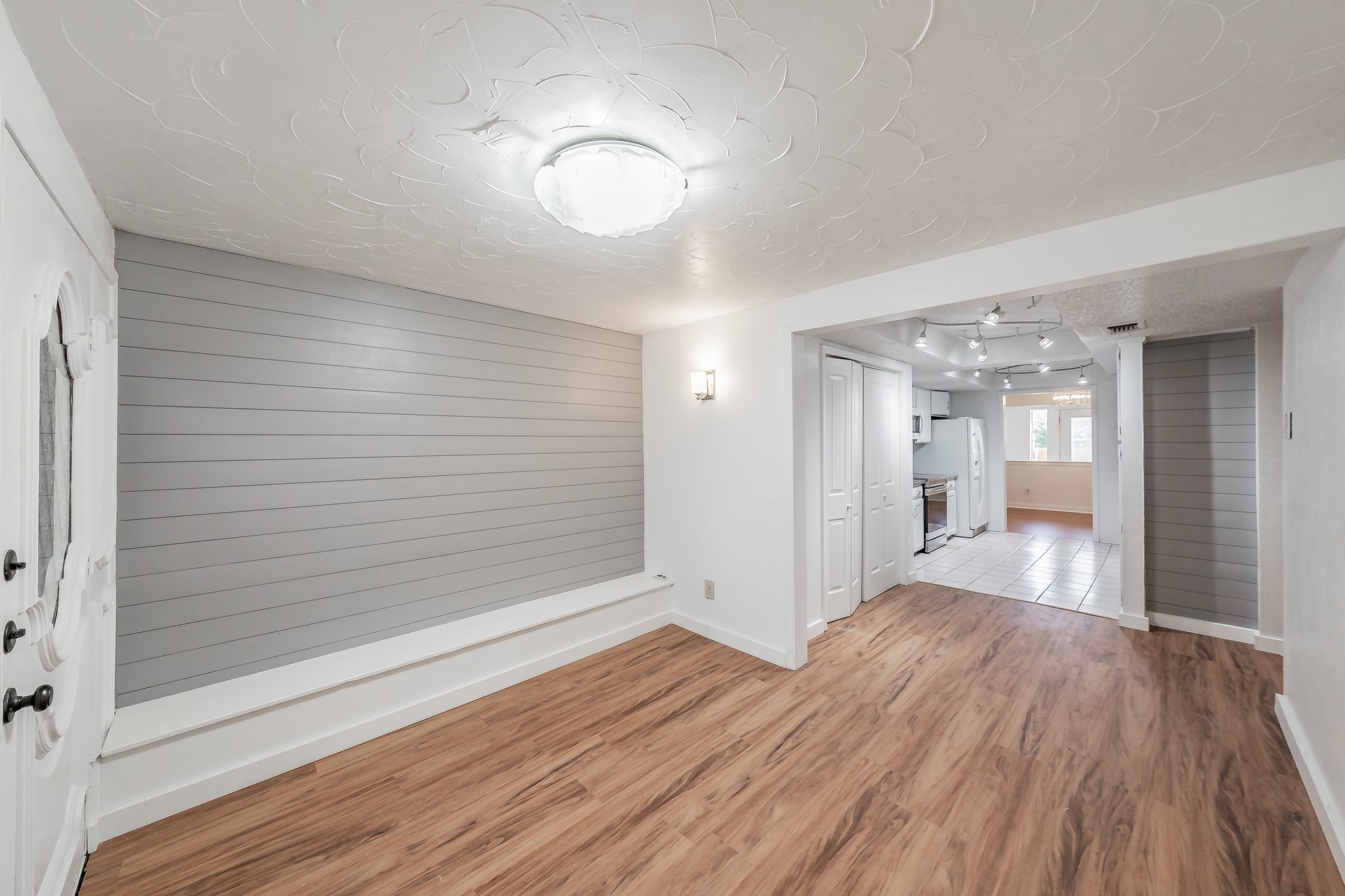 936 Shady Creek Lane
