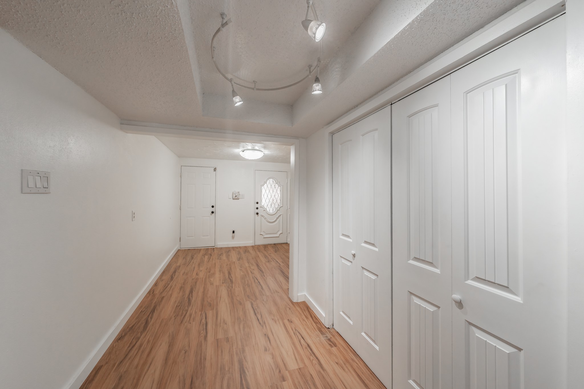 936 Shady Creek Lane