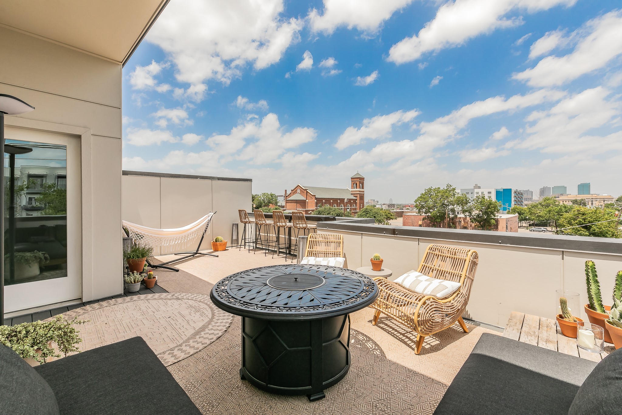 432 W Morphy Street