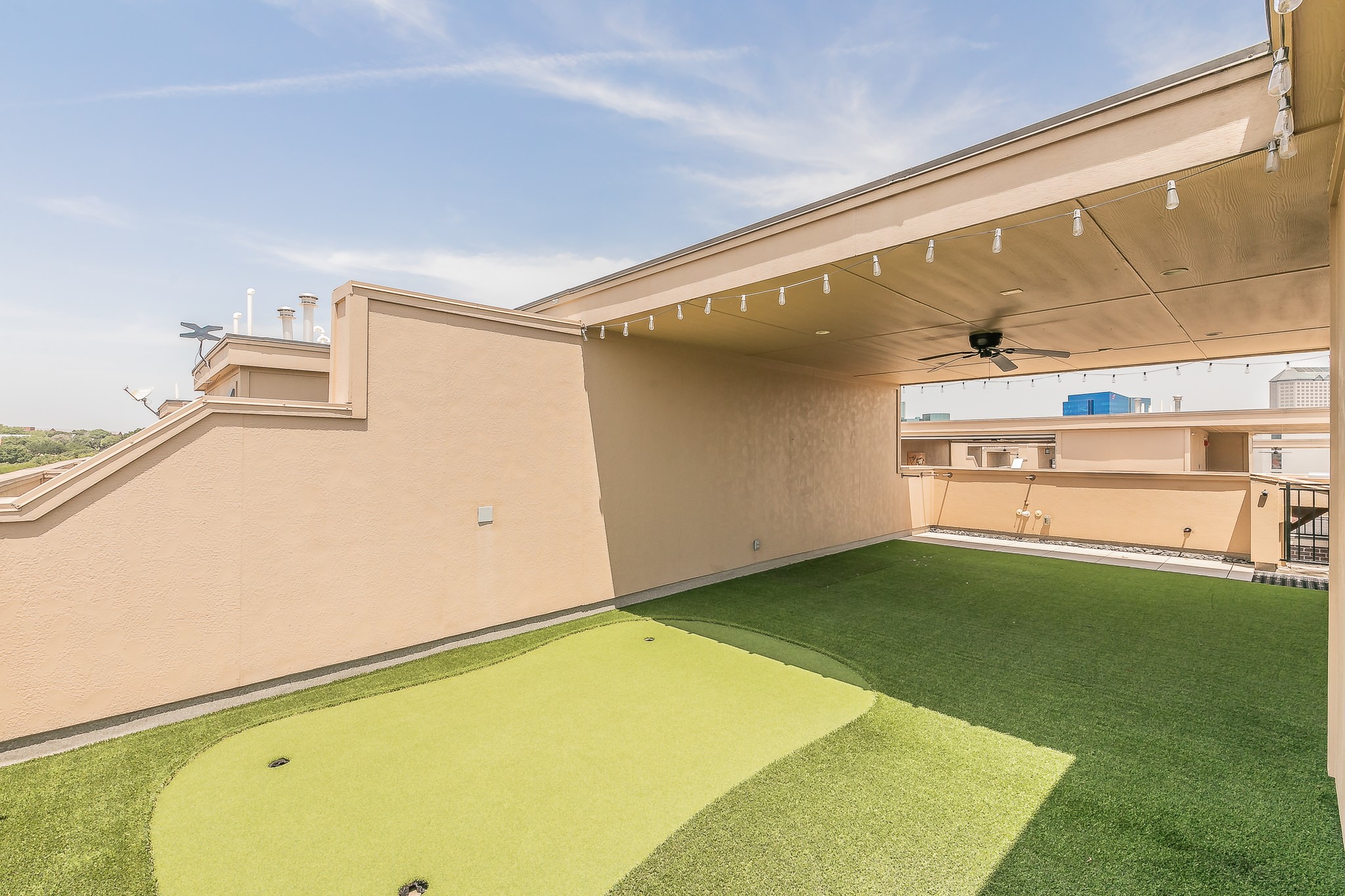 101 Decker Drive 602