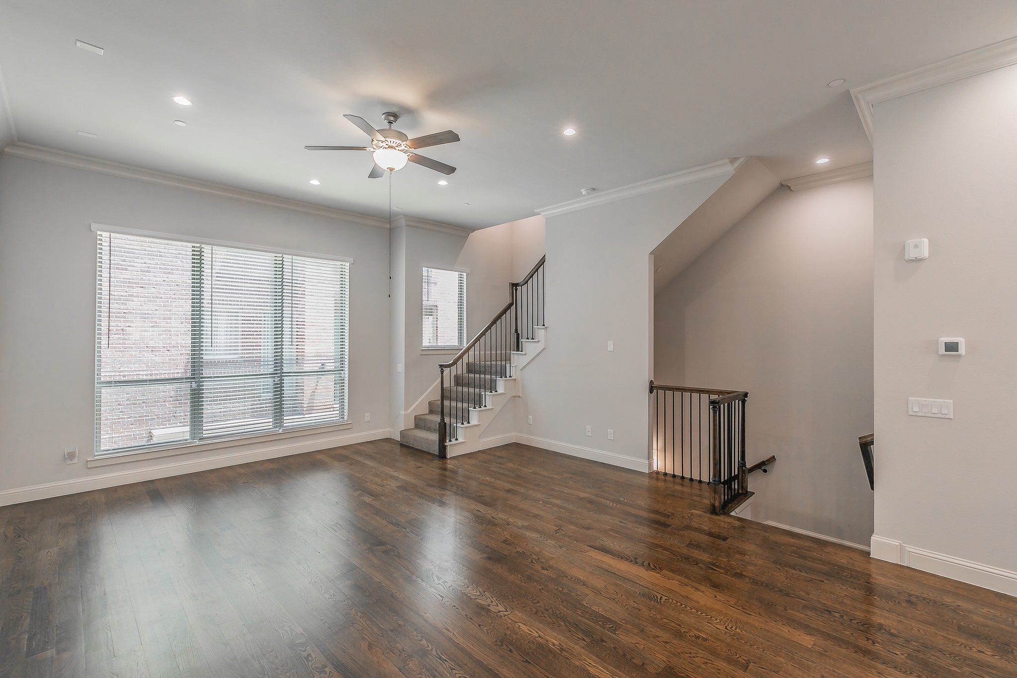 101 Decker Drive 602