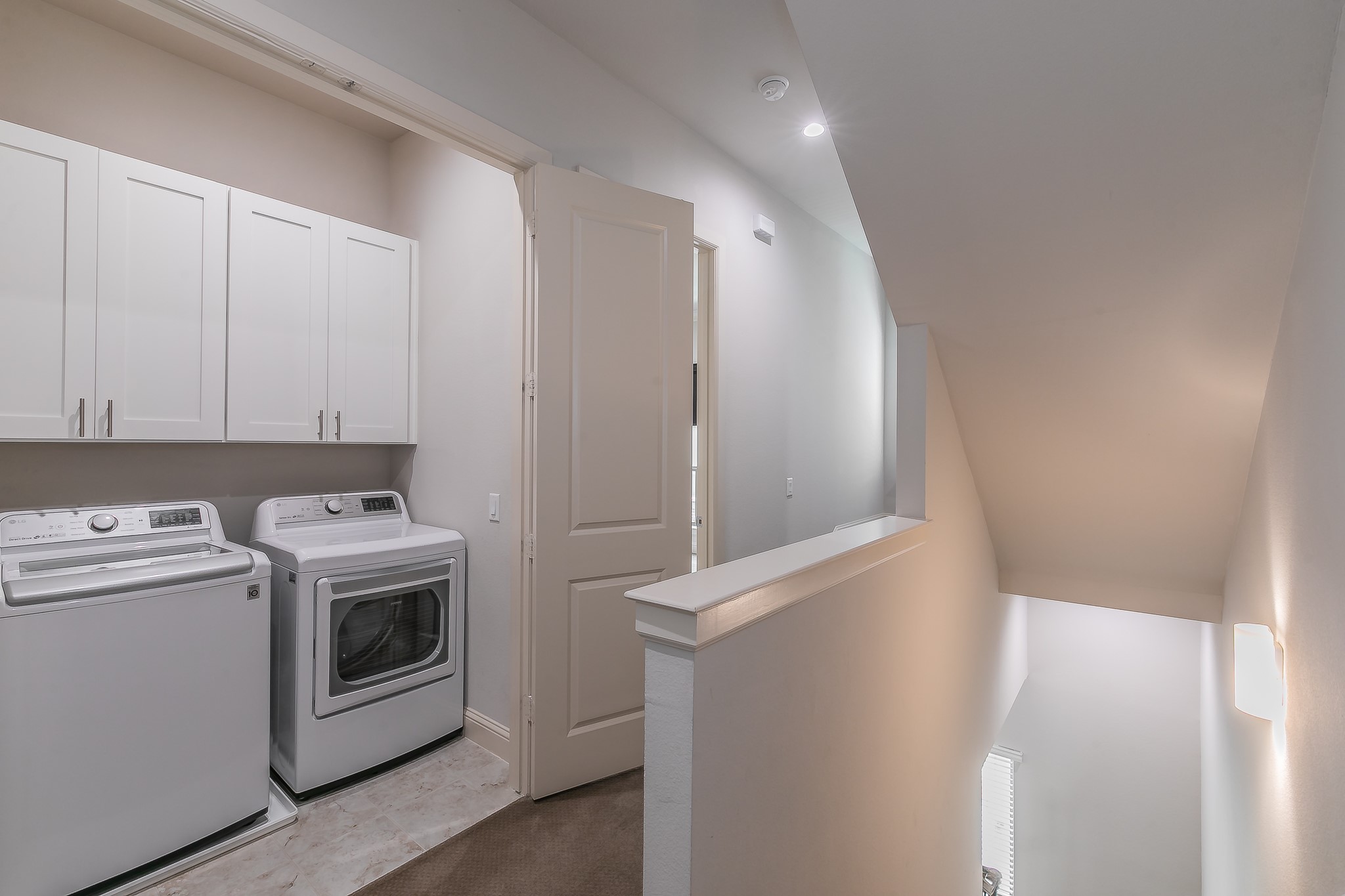 101 Decker Drive 602