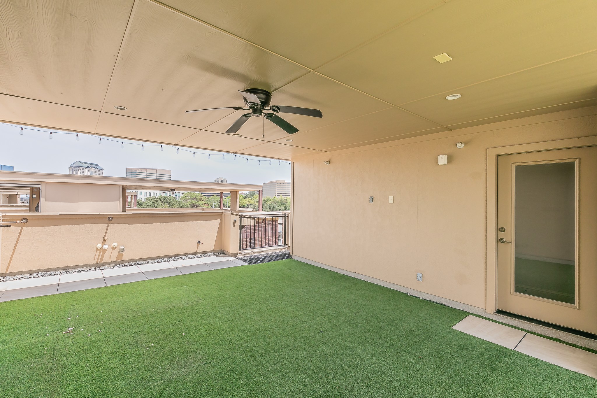 101 Decker Drive 602