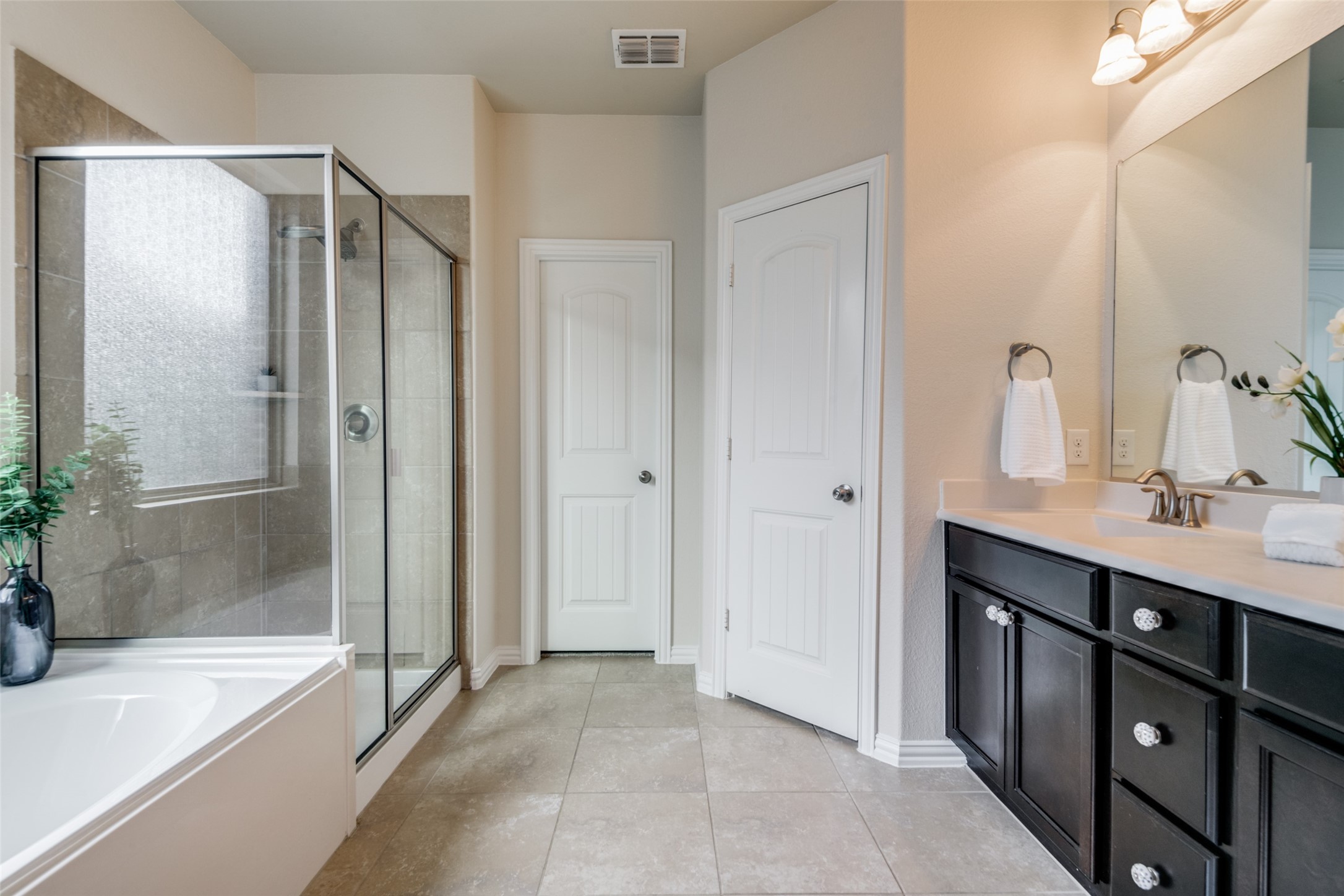 2408 Griffith Park Drive