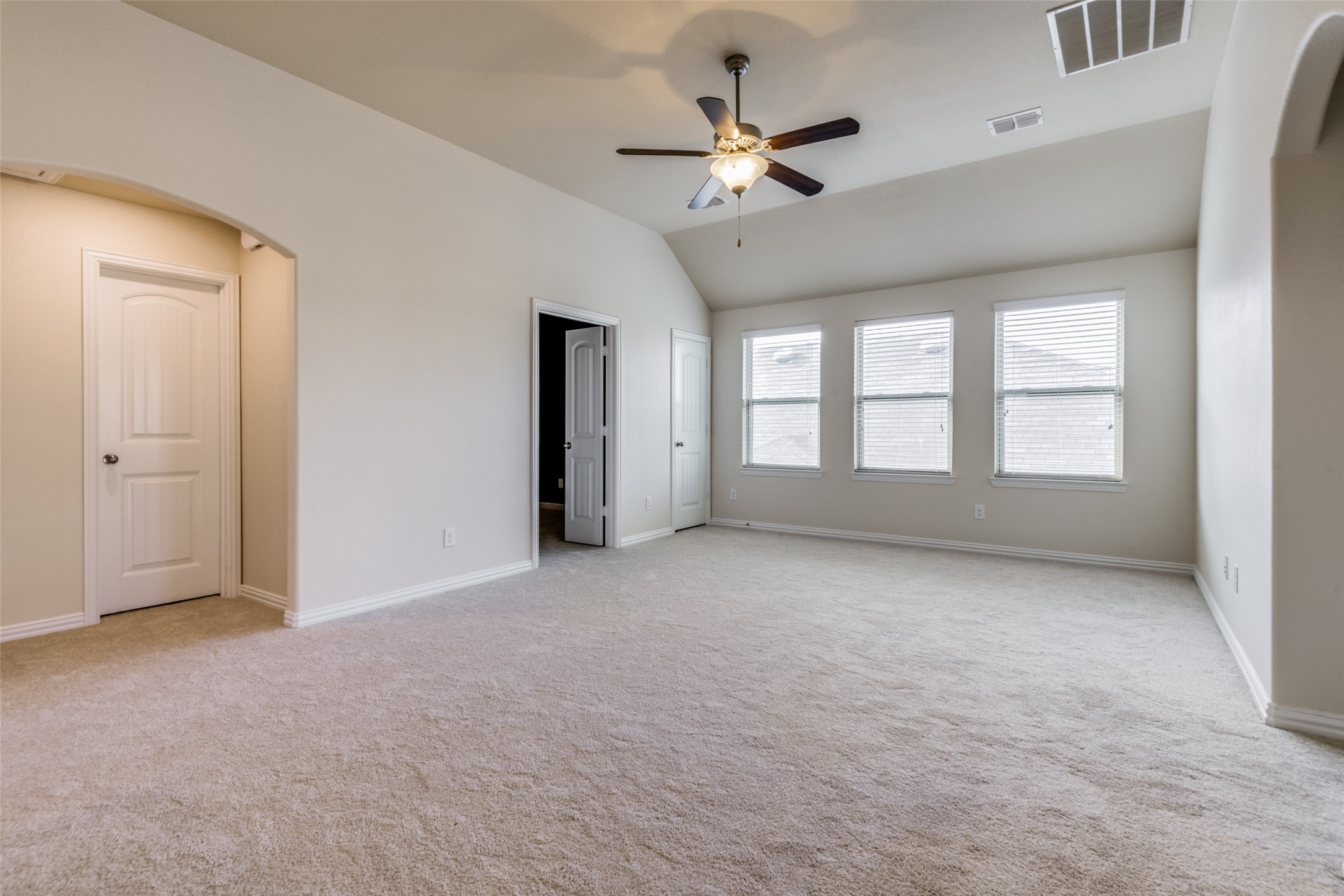 2408 Griffith Park Drive