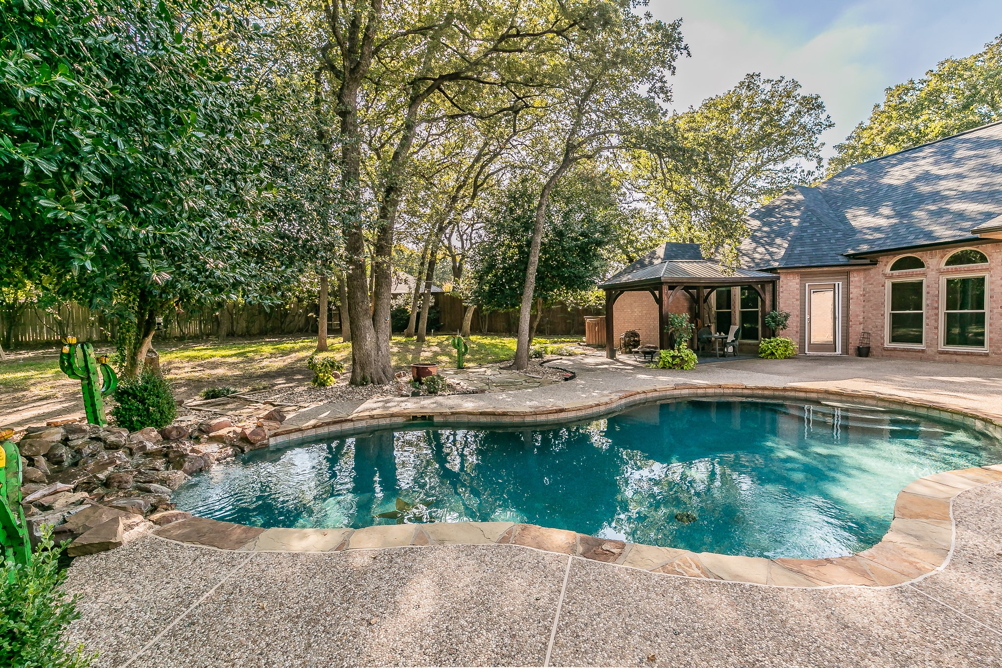 805 Willow Court