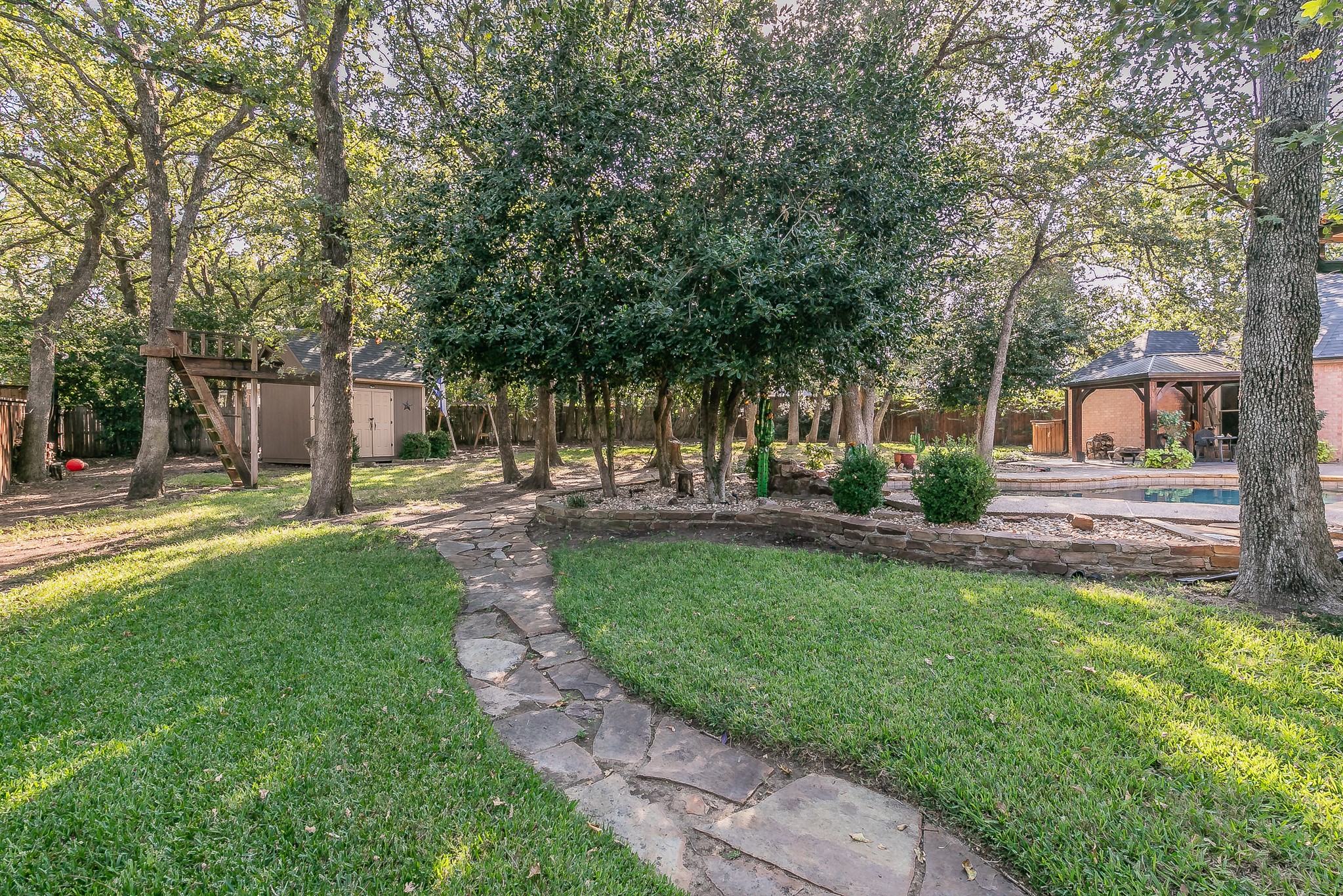 805 Willow Court