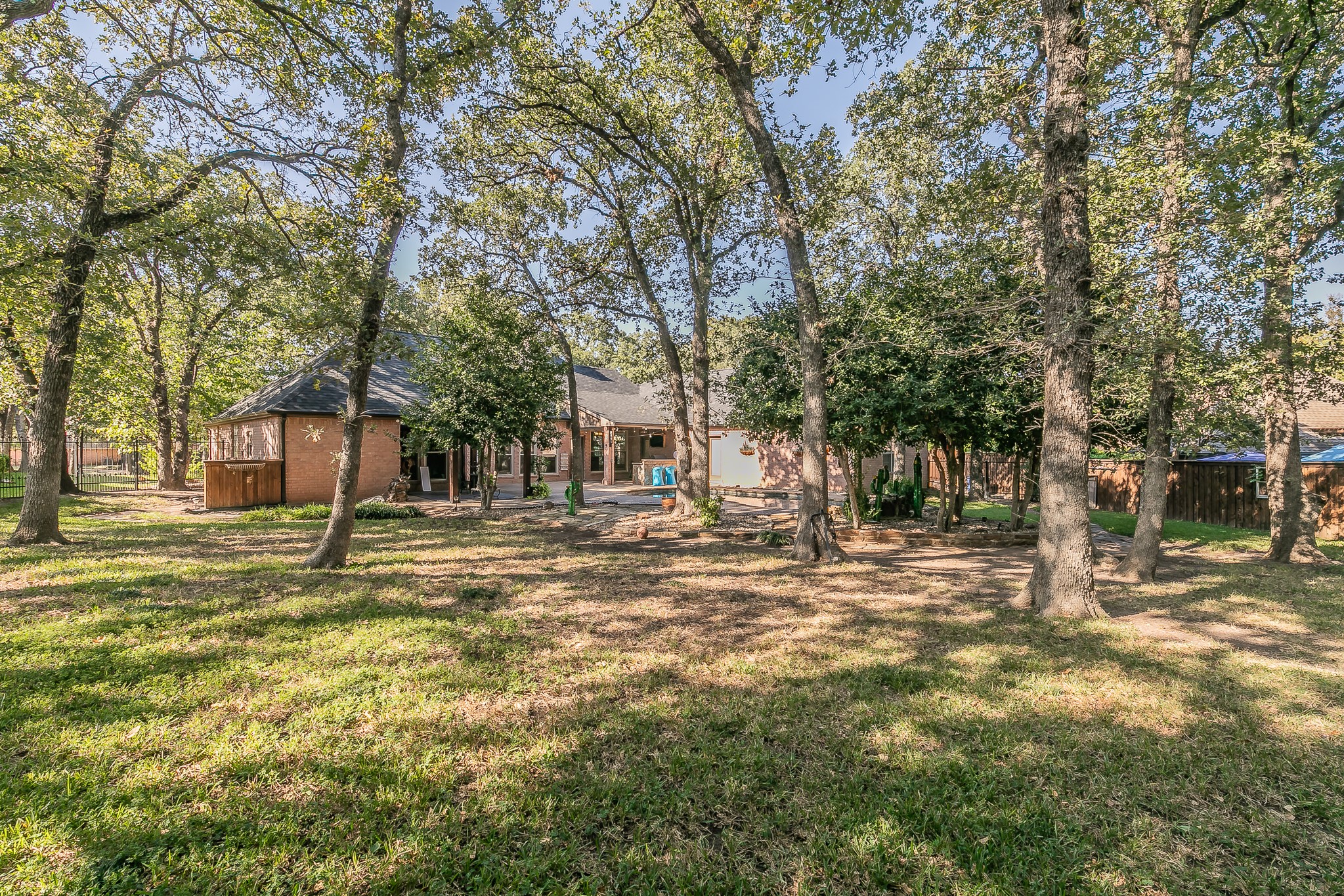 805 Willow Court