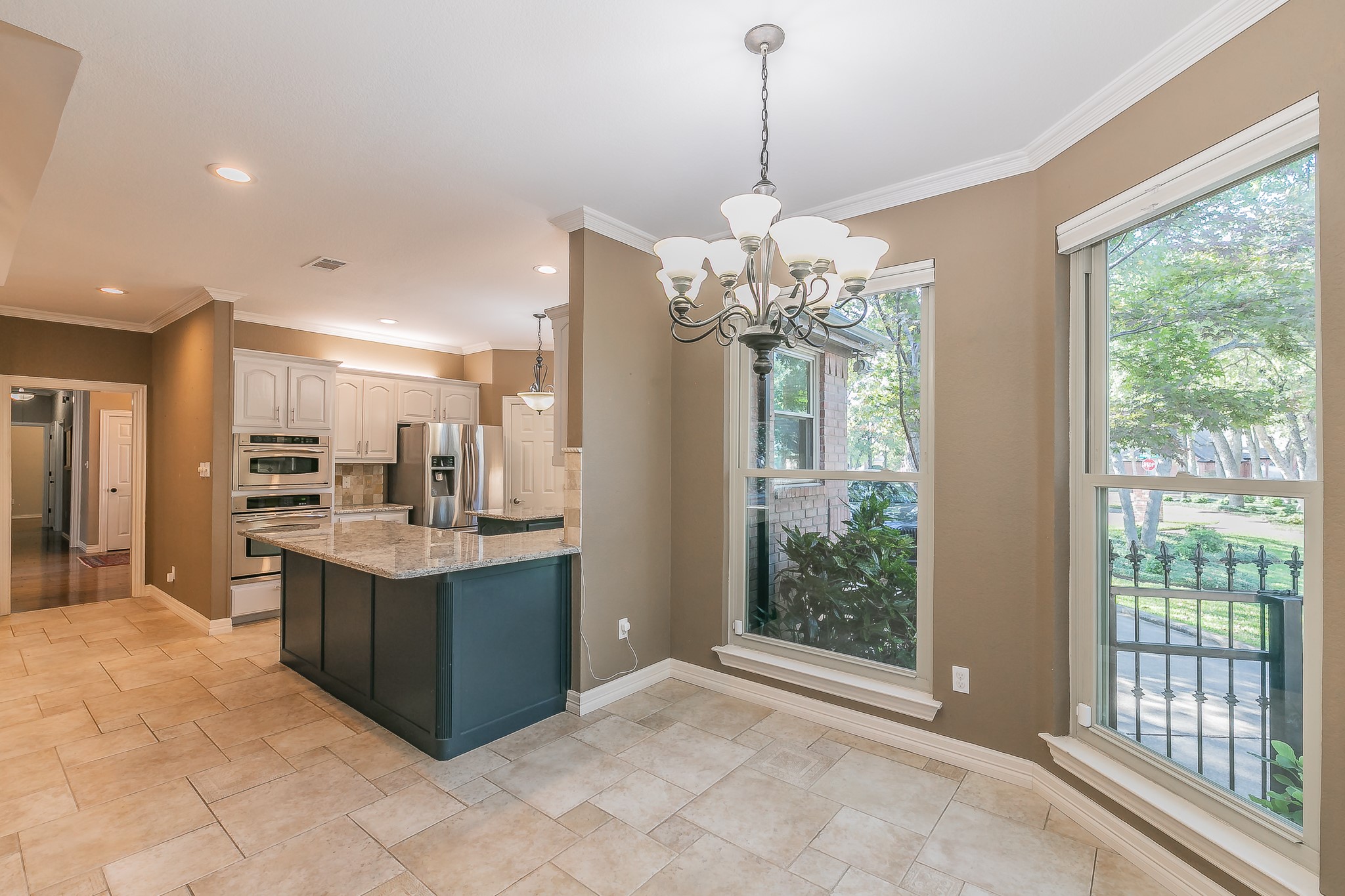 805 Willow Court