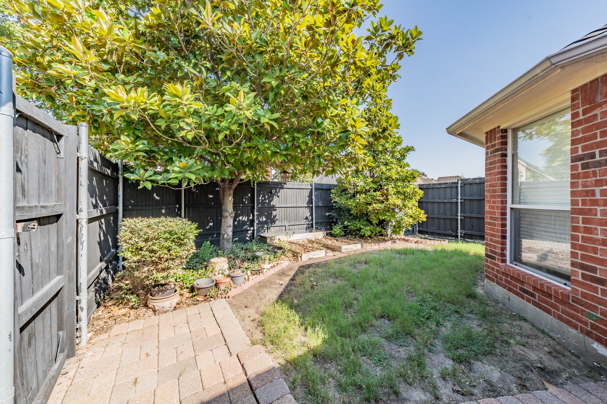 4633 Baldwin Lane