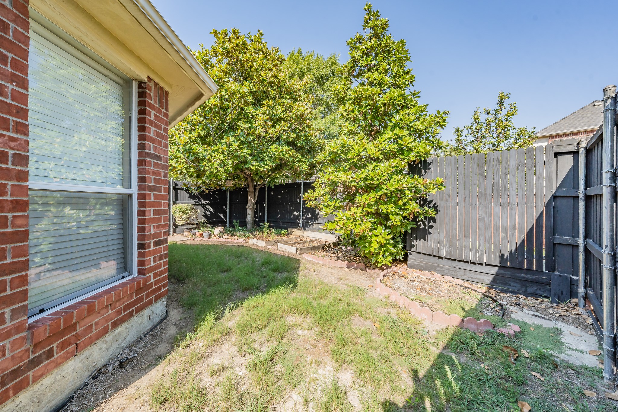 4633 Baldwin Lane