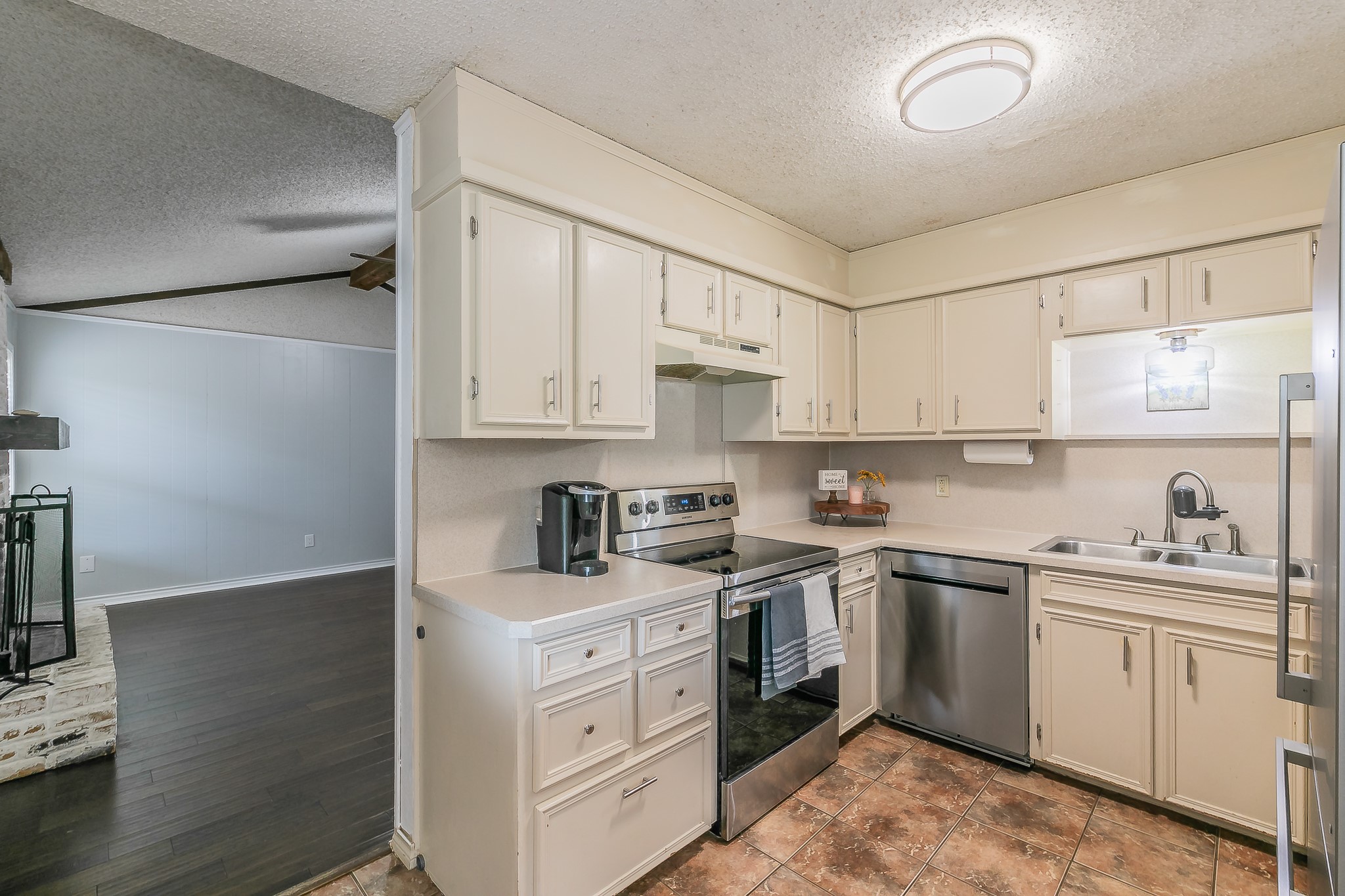 6319 Carrizo Drive