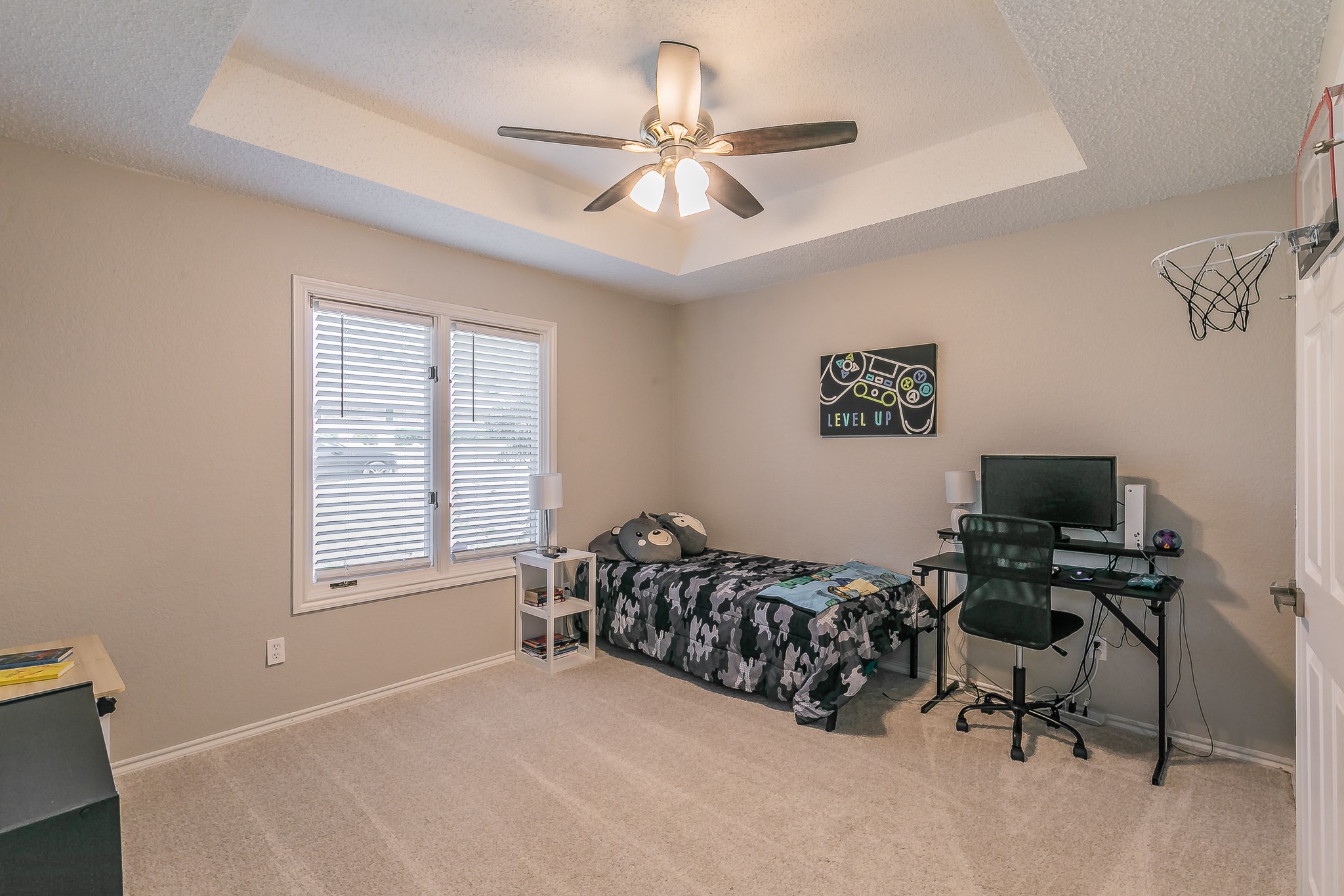 10213 Trail Ridge Drive
