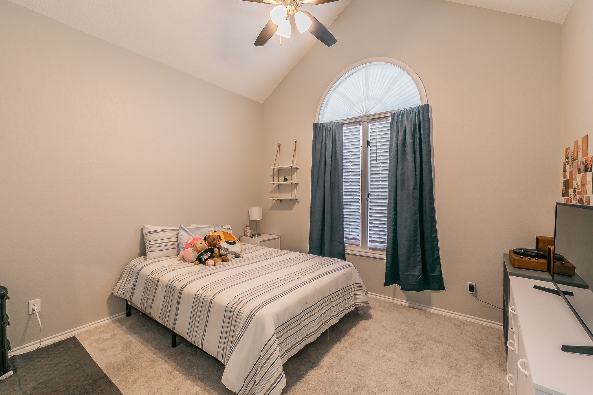 10213 Trail Ridge Drive