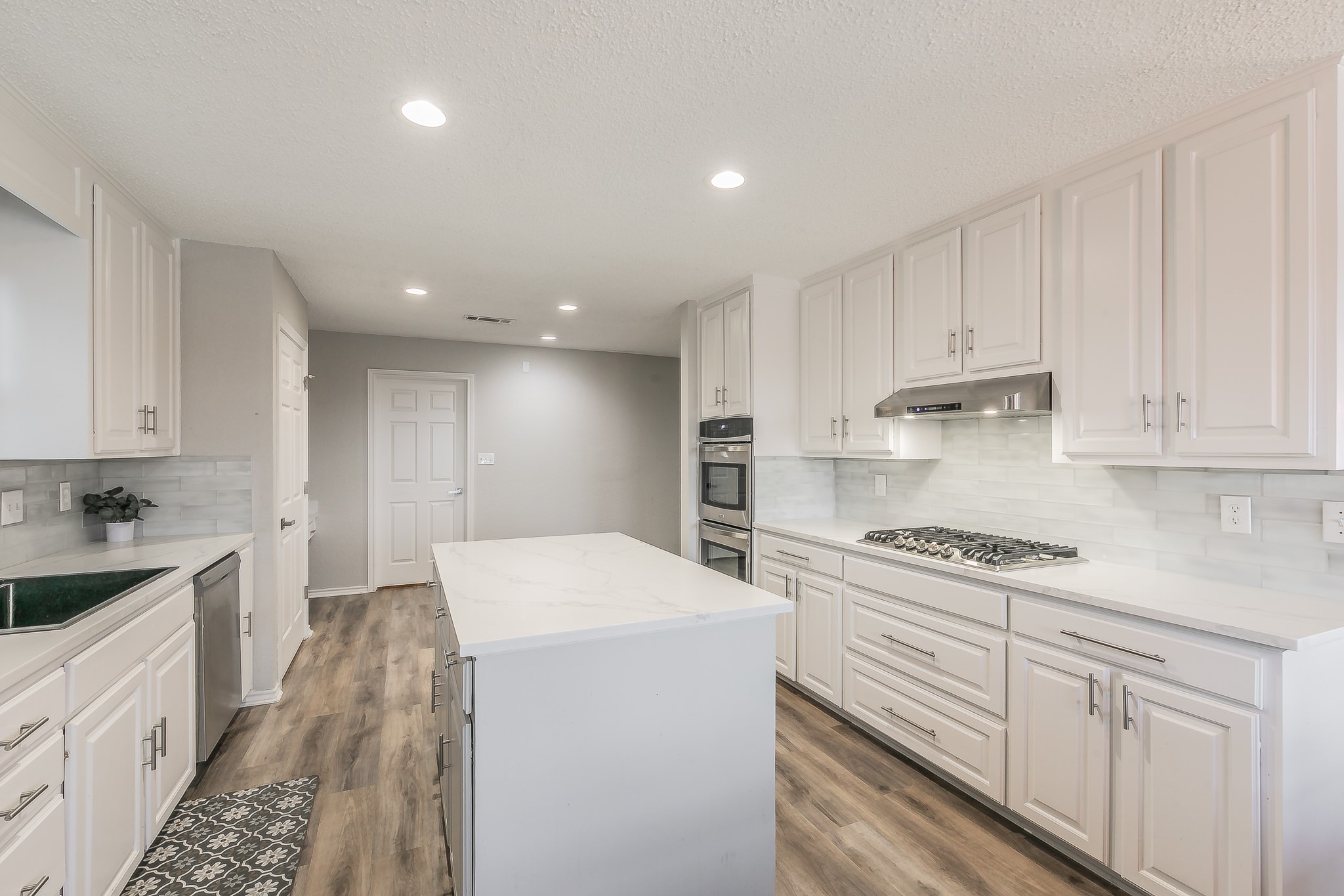 10213 Trail Ridge Drive
