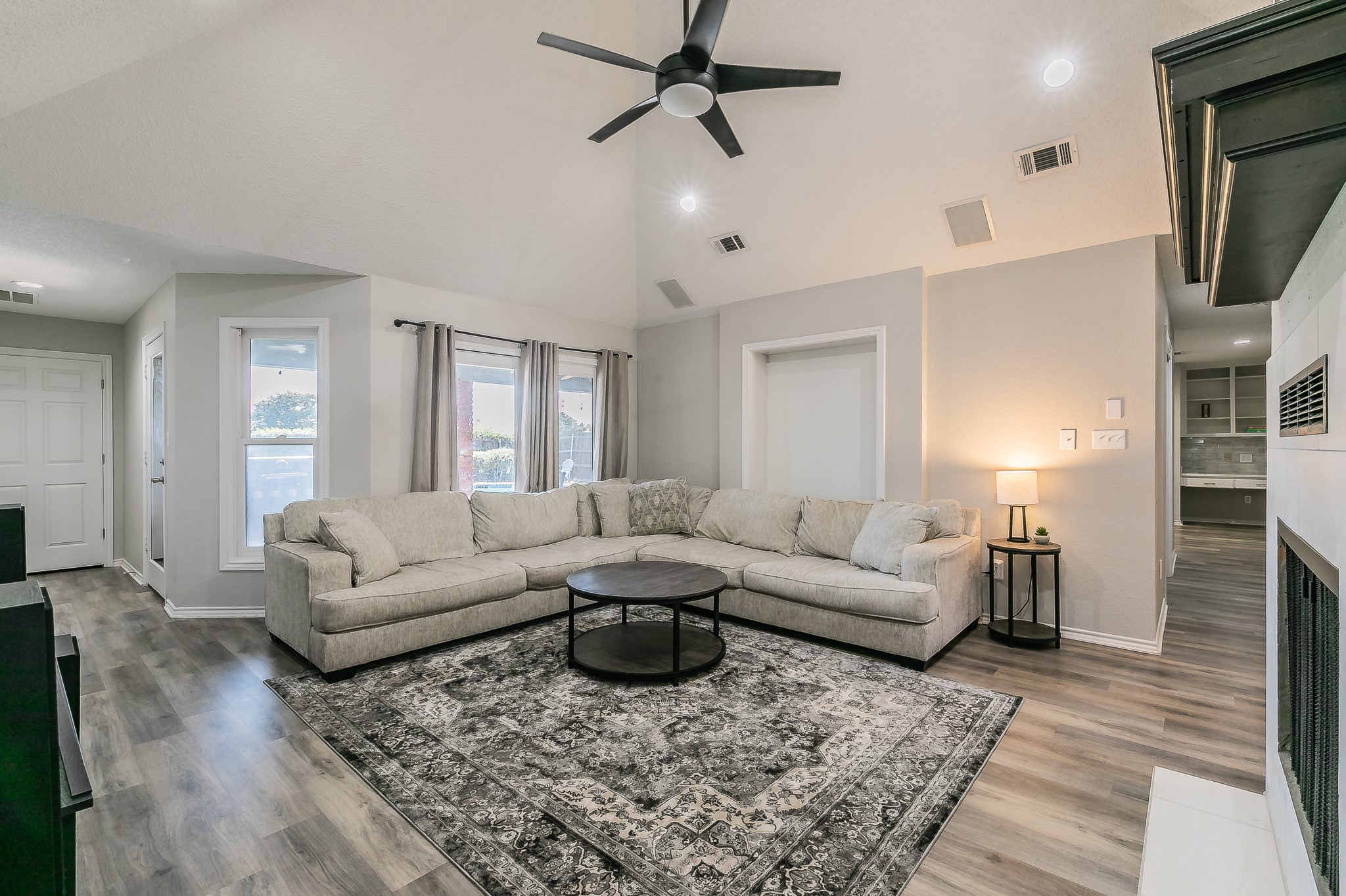 10213 Trail Ridge Drive